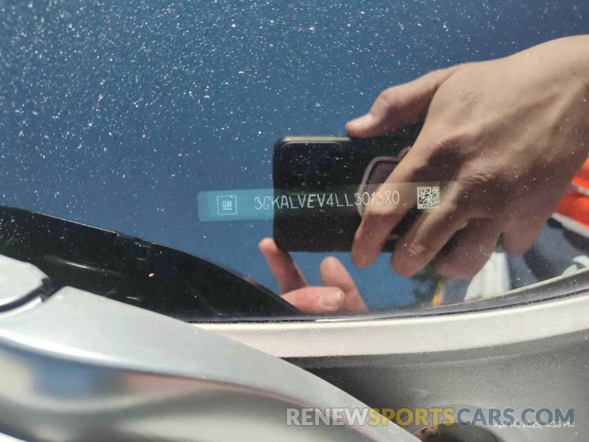 1 Photograph of a damaged car 3GKALVEV4LL301380 GMC TERRAIN 2020