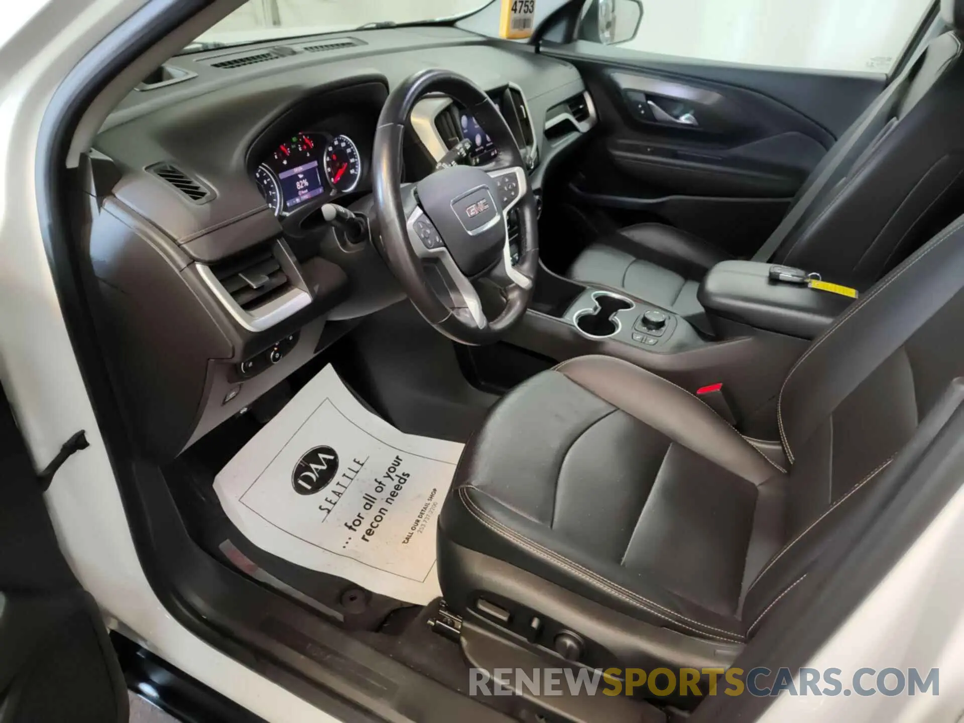 11 Photograph of a damaged car 3GKALVEV4LL301380 GMC TERRAIN 2020
