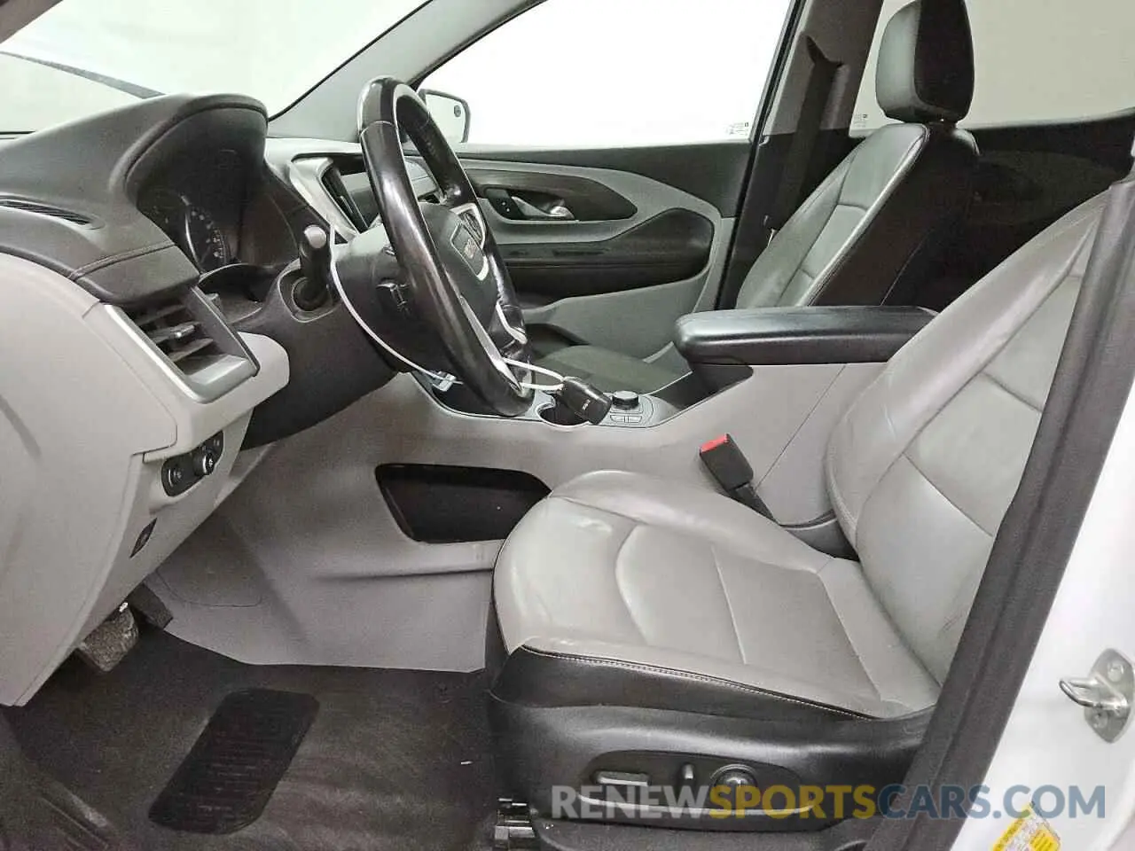 7 Photograph of a damaged car 3GKALVEV5LL133099 GMC TERRAIN 2020