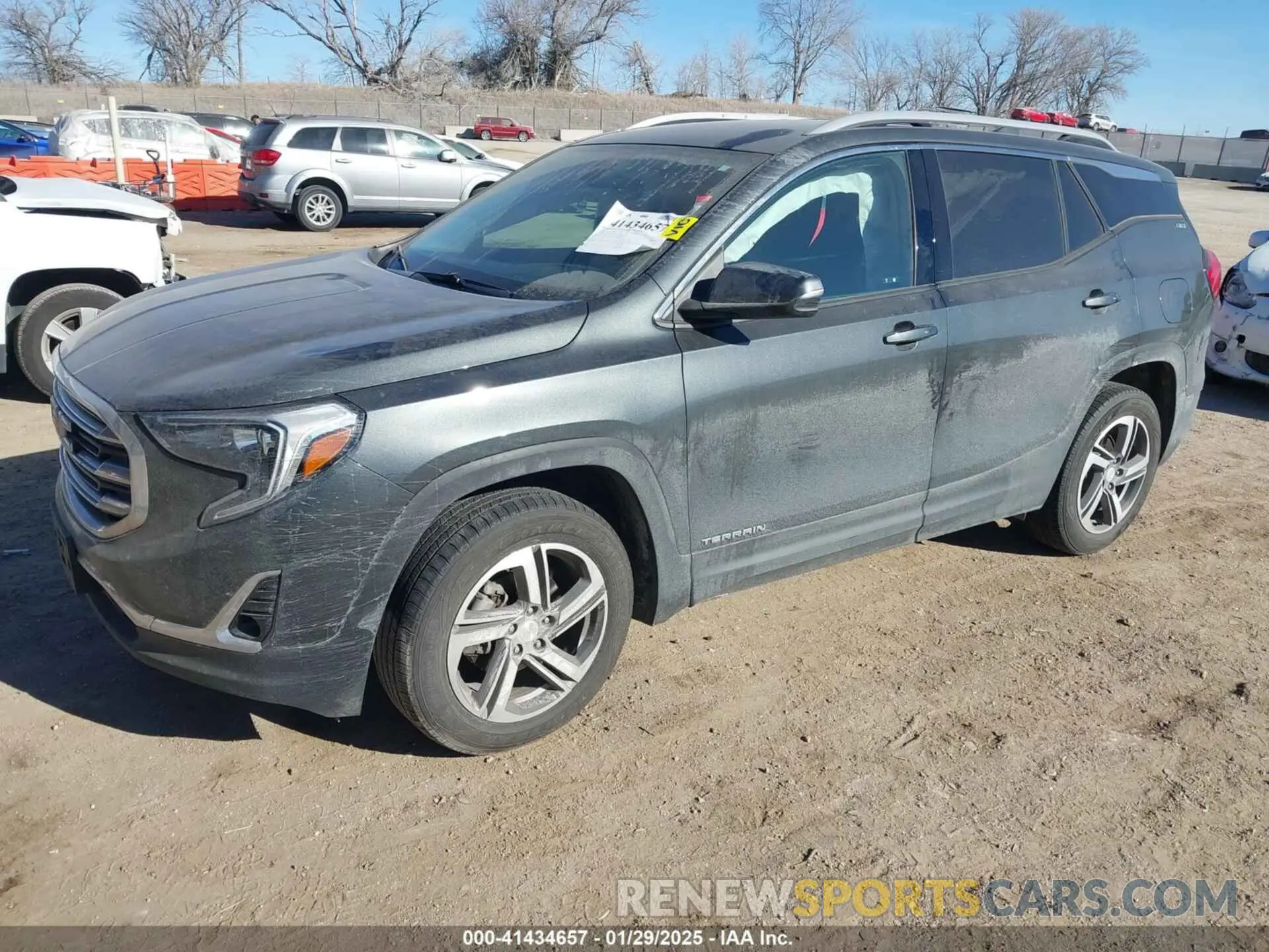 2 Photograph of a damaged car 3GKALVEV6LL203001 GMC TERRAIN 2020