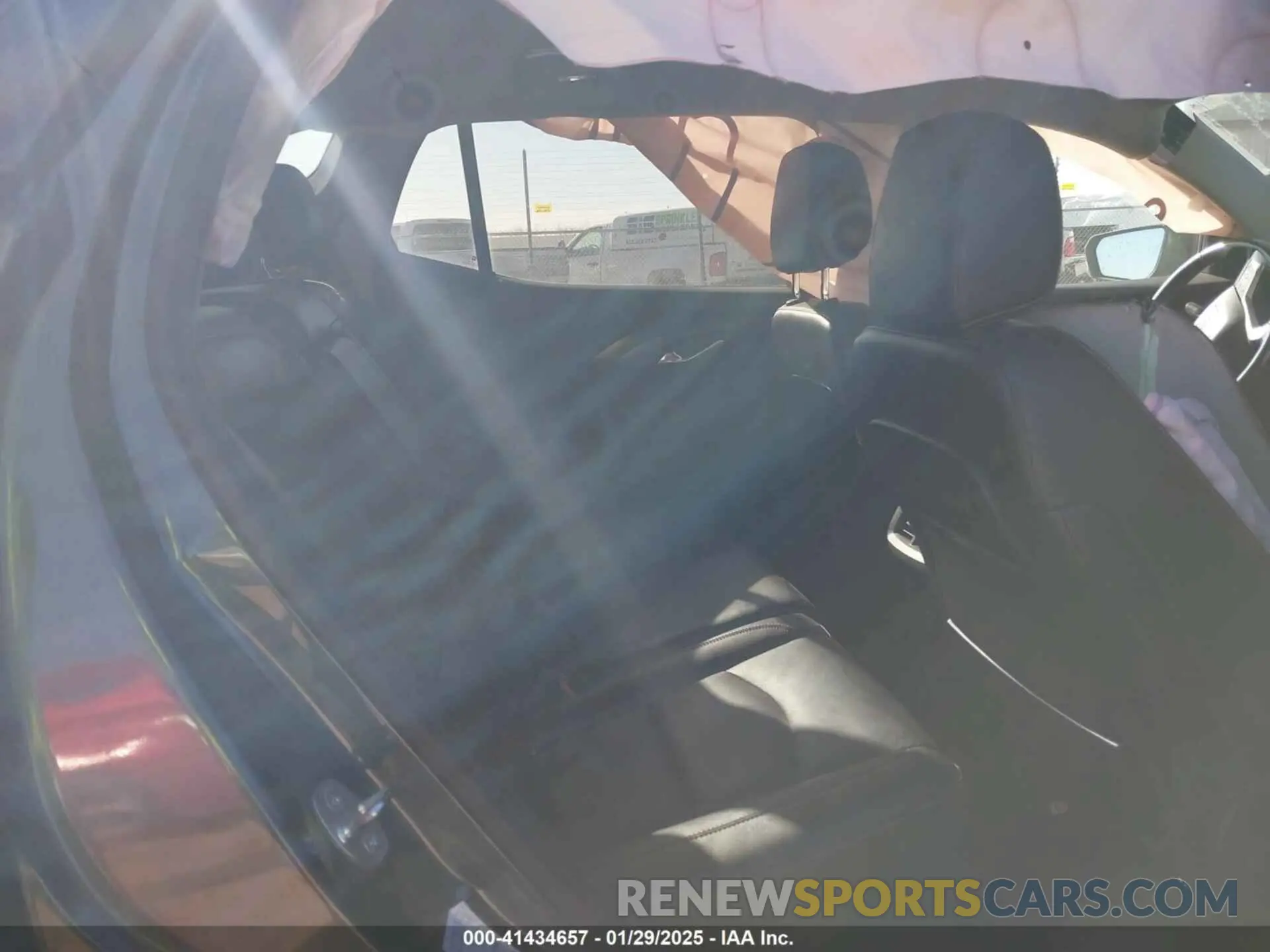 8 Photograph of a damaged car 3GKALVEV6LL203001 GMC TERRAIN 2020