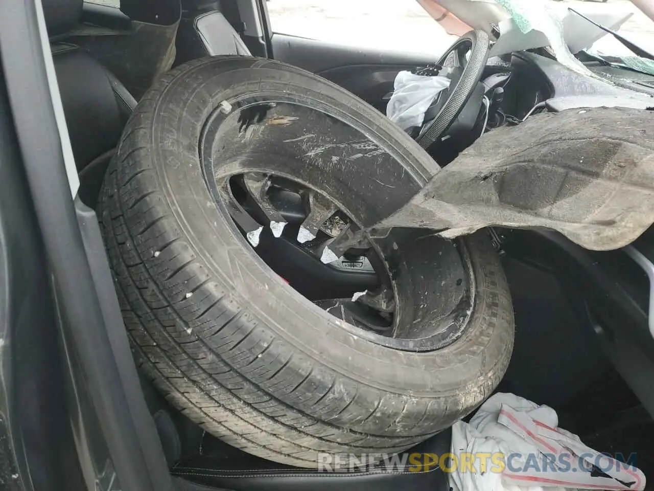 13 Photograph of a damaged car 3GKALVEV6LL260427 GMC TERRAIN 2020