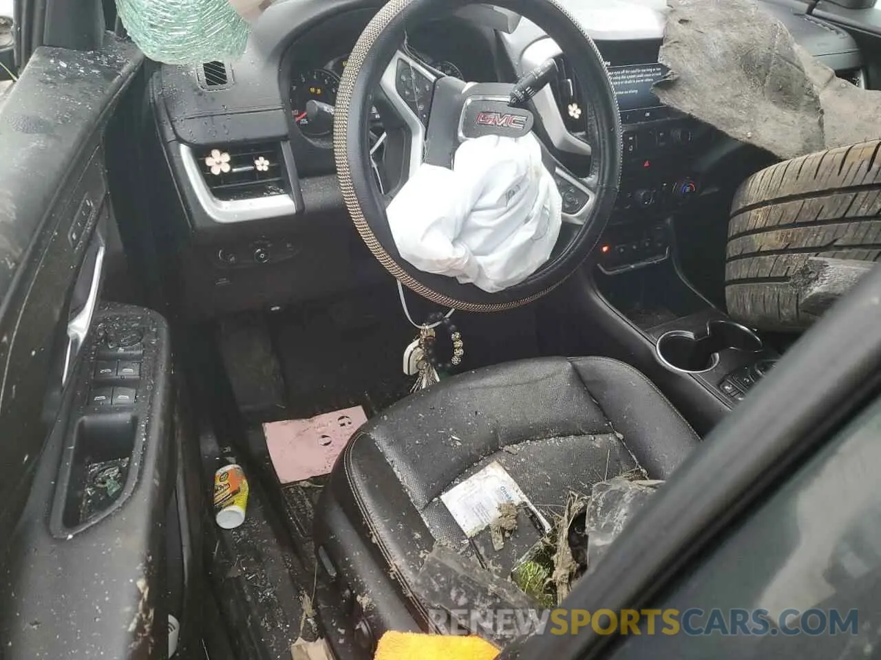 8 Photograph of a damaged car 3GKALVEV6LL260427 GMC TERRAIN 2020