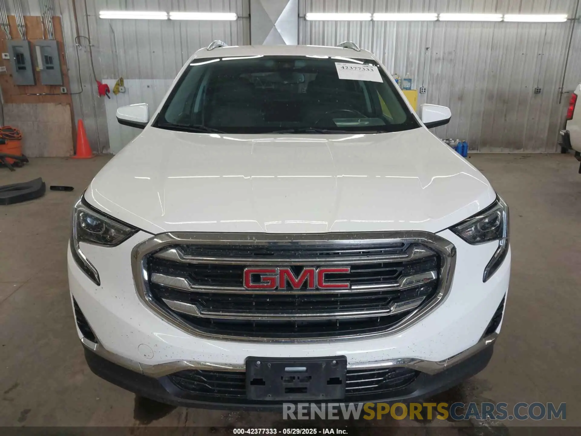 13 Photograph of a damaged car 3GKALVEV8LL235044 GMC TERRAIN 2020