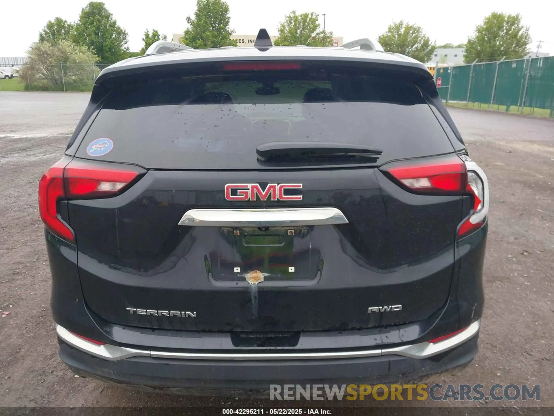 16 Photograph of a damaged car 3GKALVEVXLL116640 GMC TERRAIN 2020