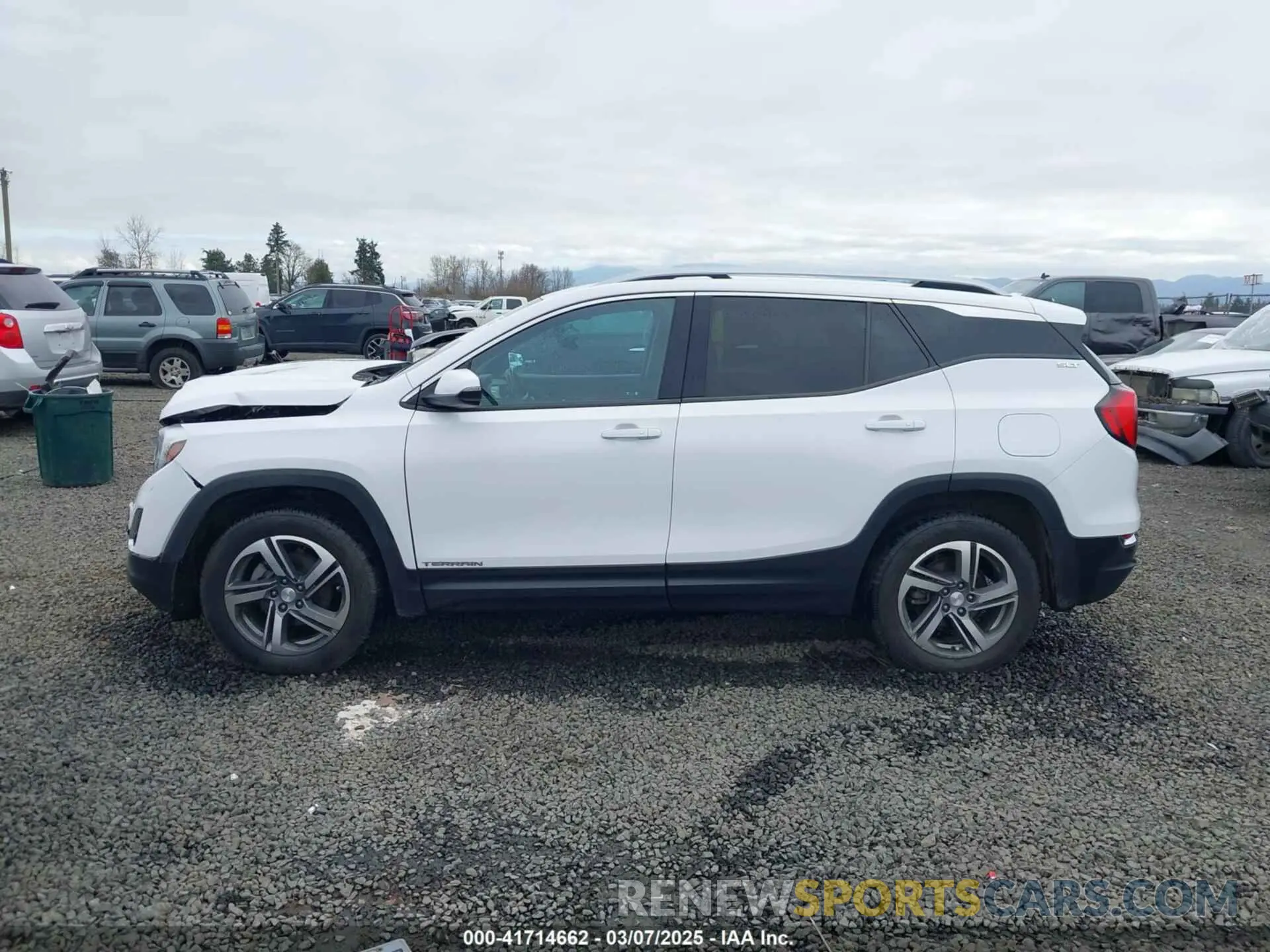 14 Photograph of a damaged car 3GKALVEVXLL143417 GMC TERRAIN 2020