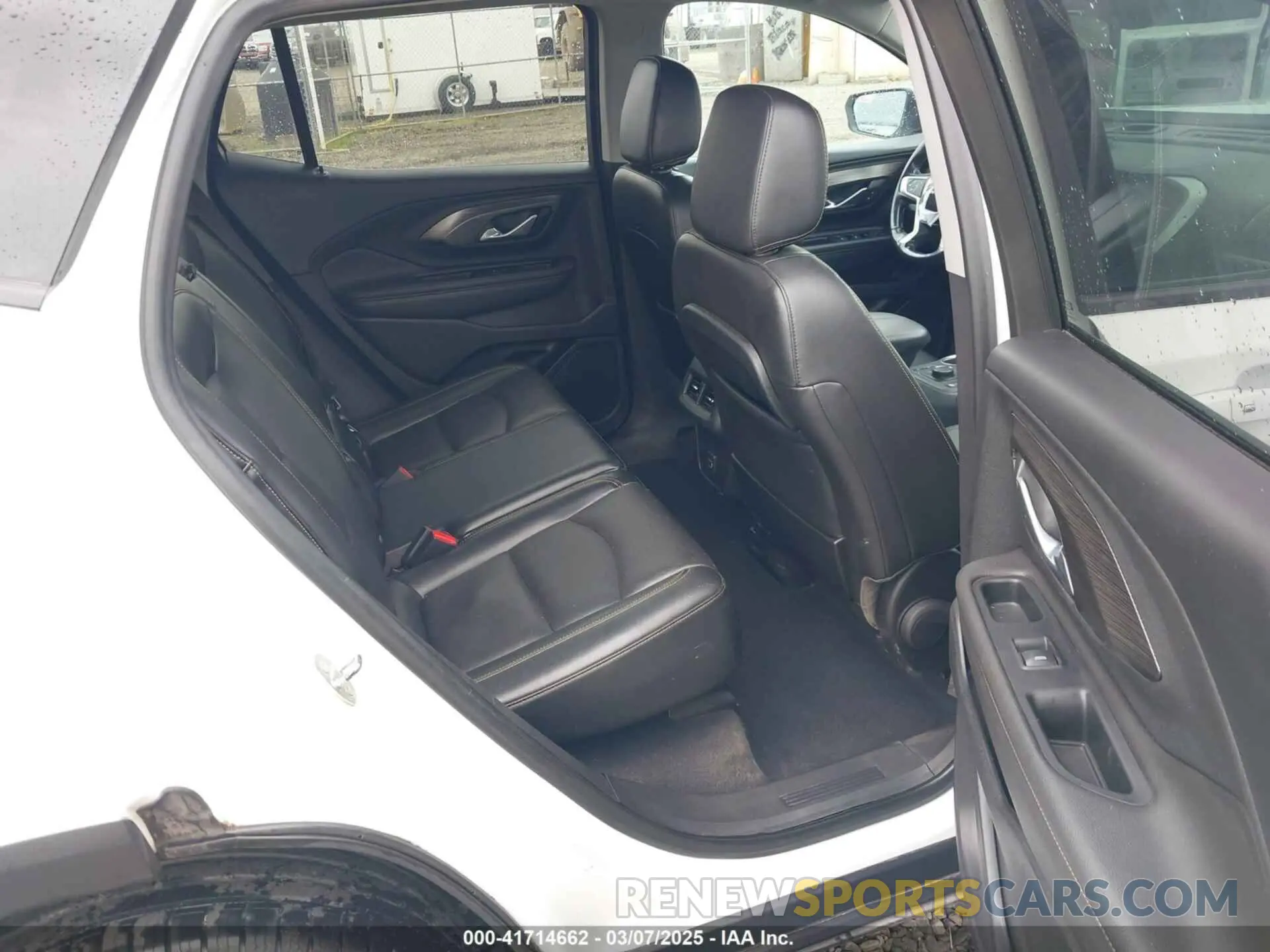 8 Photograph of a damaged car 3GKALVEVXLL143417 GMC TERRAIN 2020