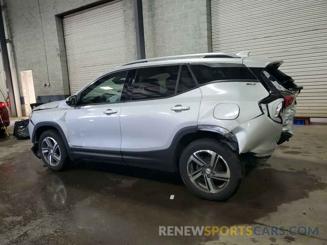 2 Photograph of a damaged car 3GKALVEVXLL176000 GMC TERRAIN 2020