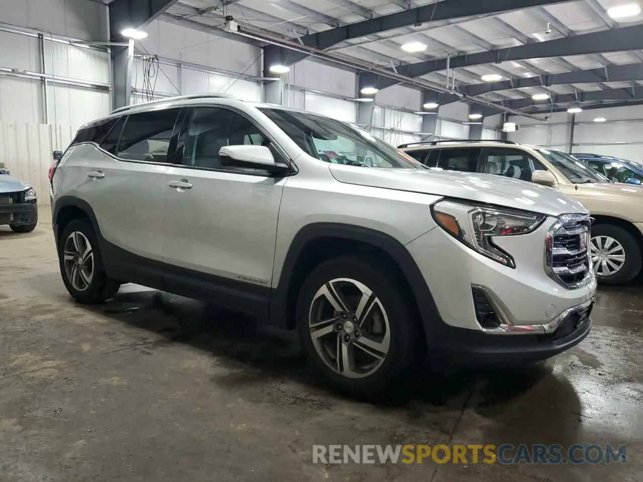 4 Photograph of a damaged car 3GKALVEVXLL176000 GMC TERRAIN 2020
