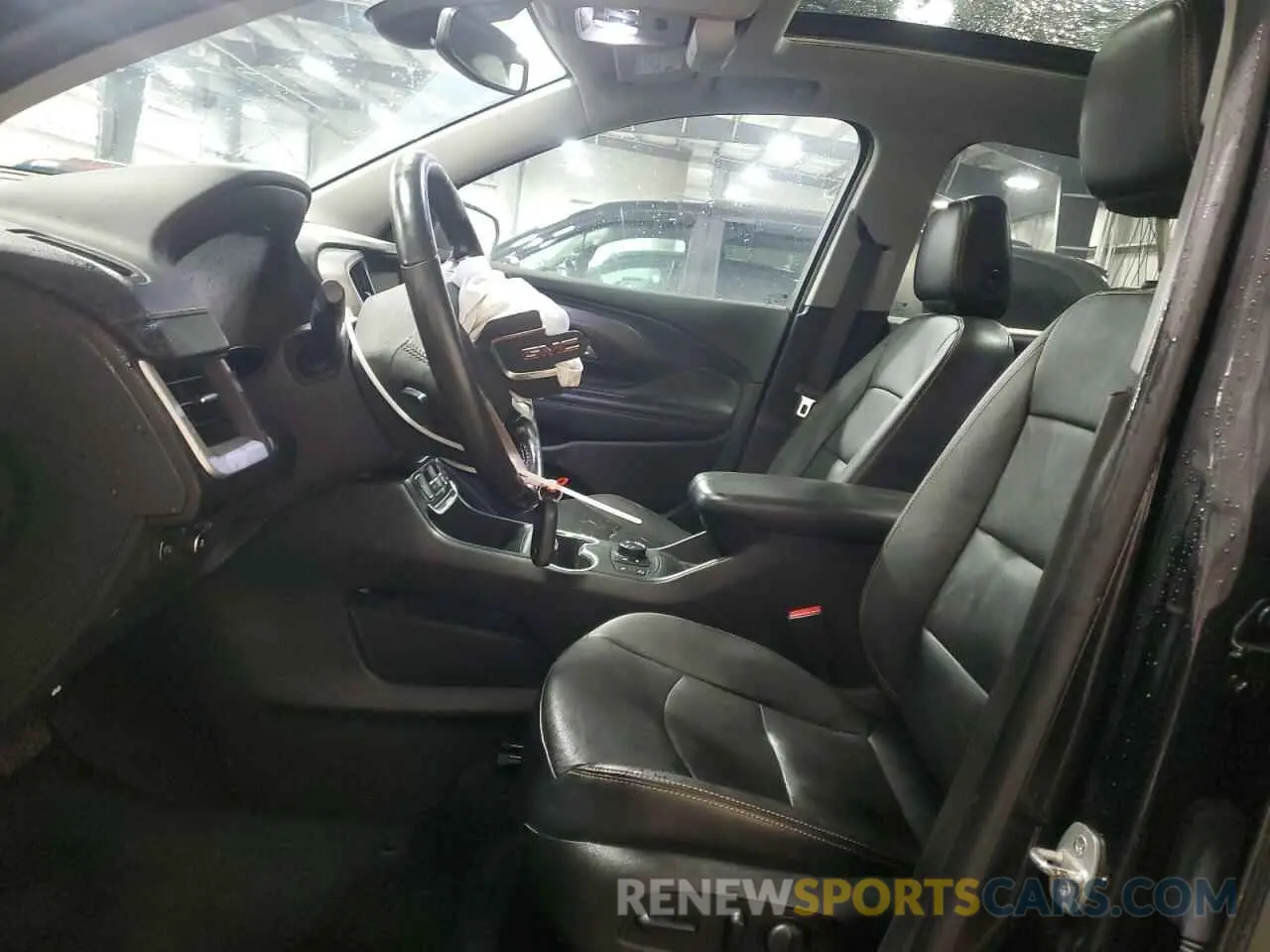 7 Photograph of a damaged car 3GKALVEVXLL343813 GMC TERRAIN 2020
