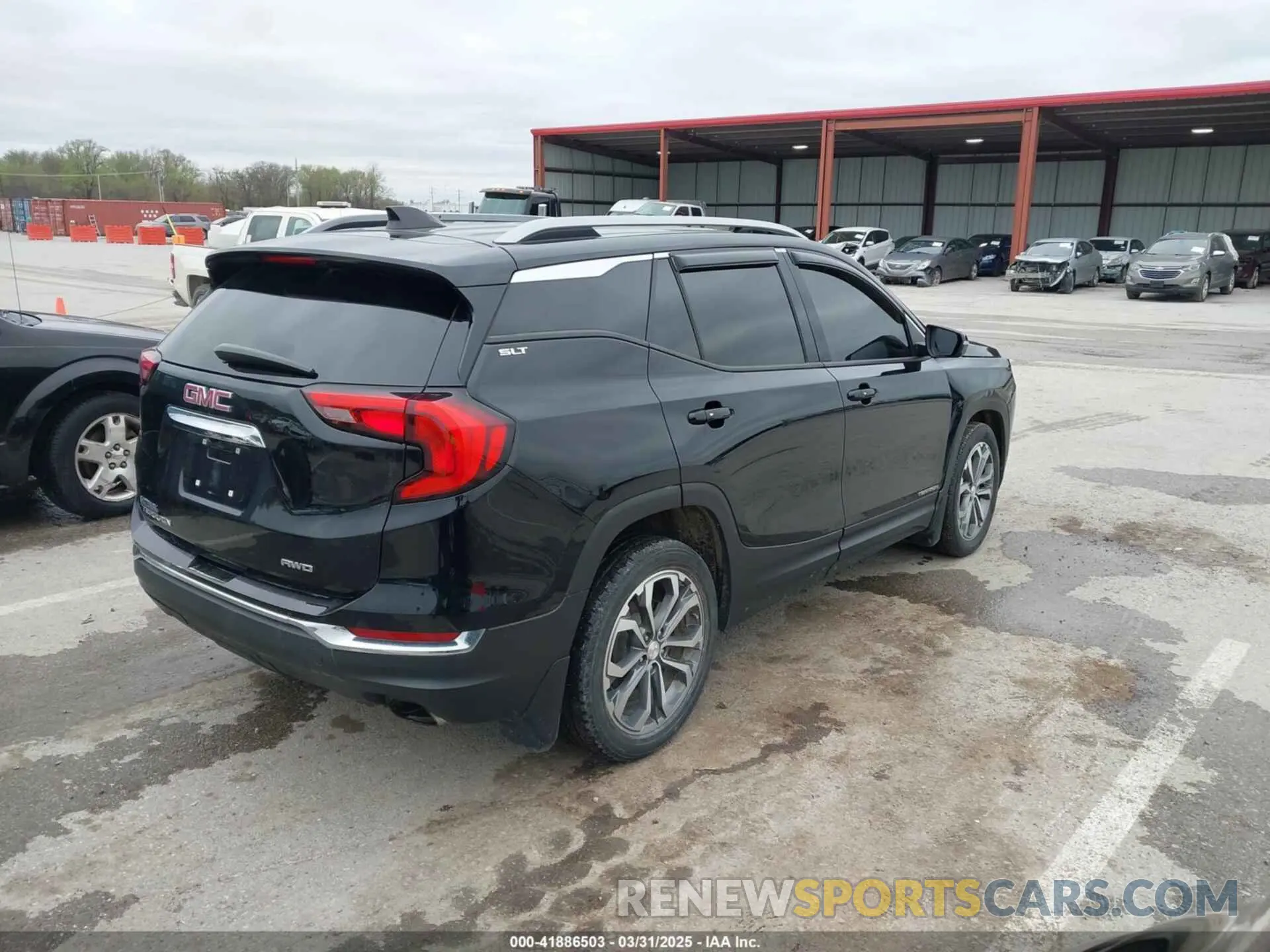 4 Photograph of a damaged car 3GKALVEX1LL300155 GMC TERRAIN 2020