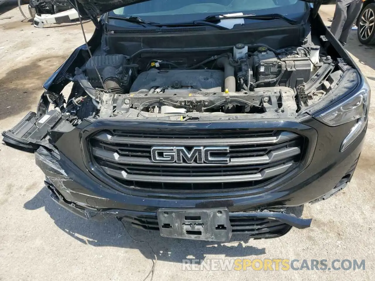 12 Photograph of a damaged car 3GKALVEX6LL284258 GMC TERRAIN 2020
