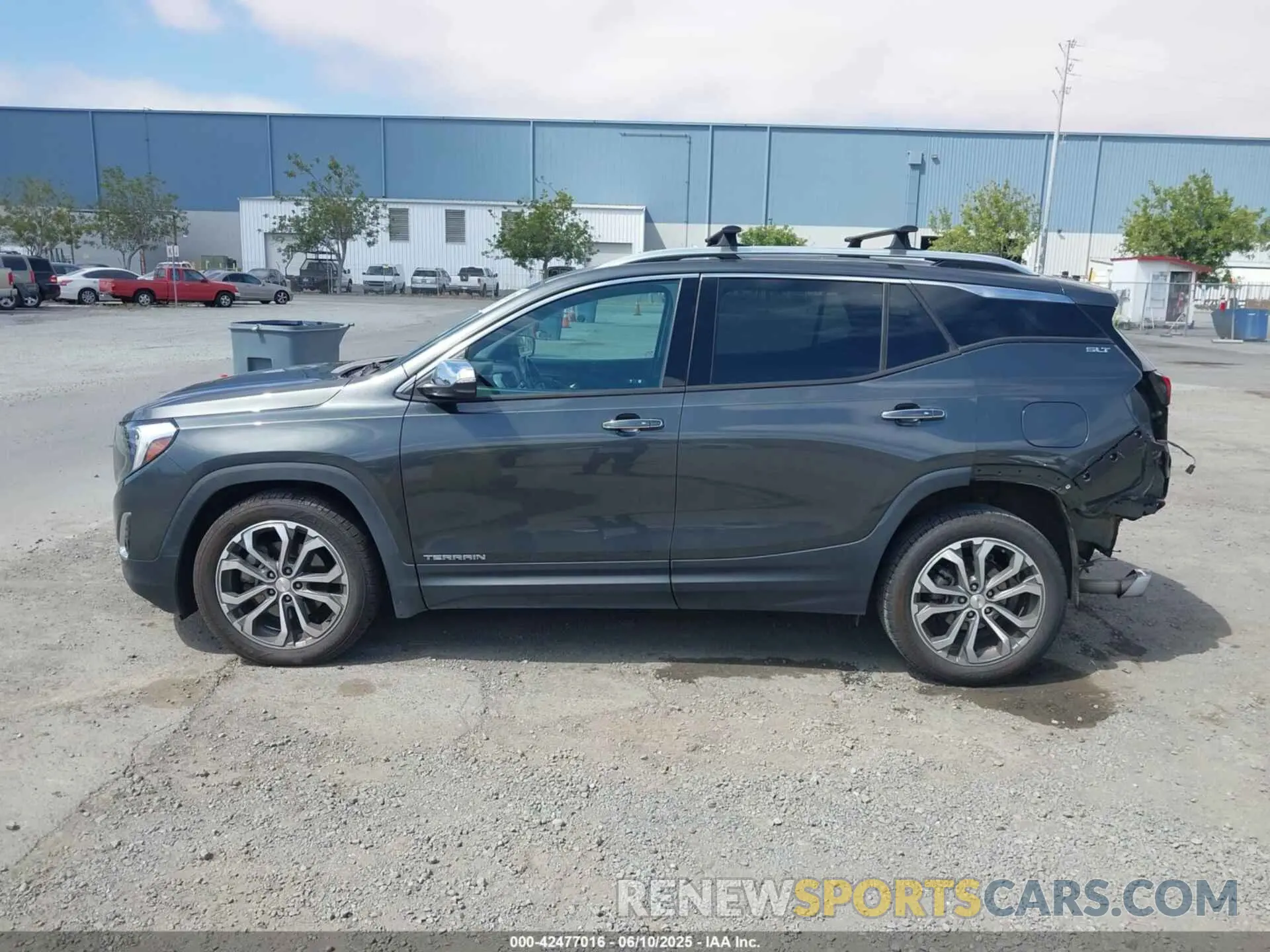 15 Photograph of a damaged car 3GKALVEX9LL117702 GMC TERRAIN 2020