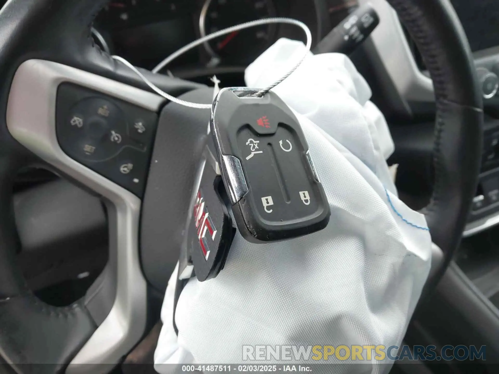 11 Photograph of a damaged car 3GKALVEX9LL131034 GMC TERRAIN 2020