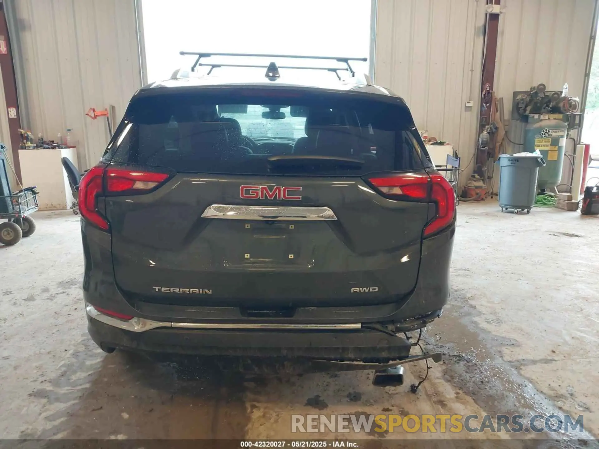 17 Photograph of a damaged car 3GKALVEX9LL160887 GMC TERRAIN 2020
