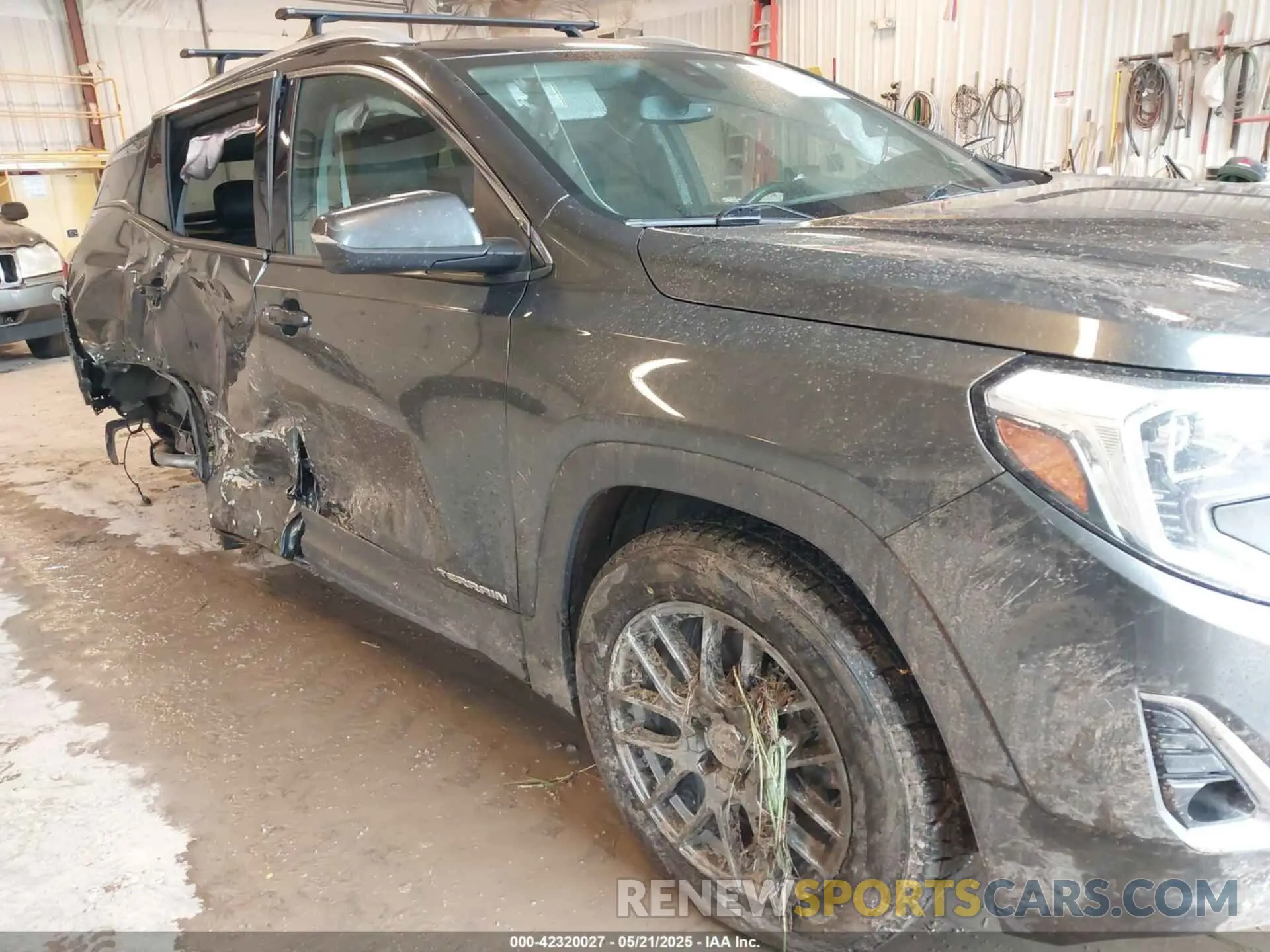 19 Photograph of a damaged car 3GKALVEX9LL160887 GMC TERRAIN 2020