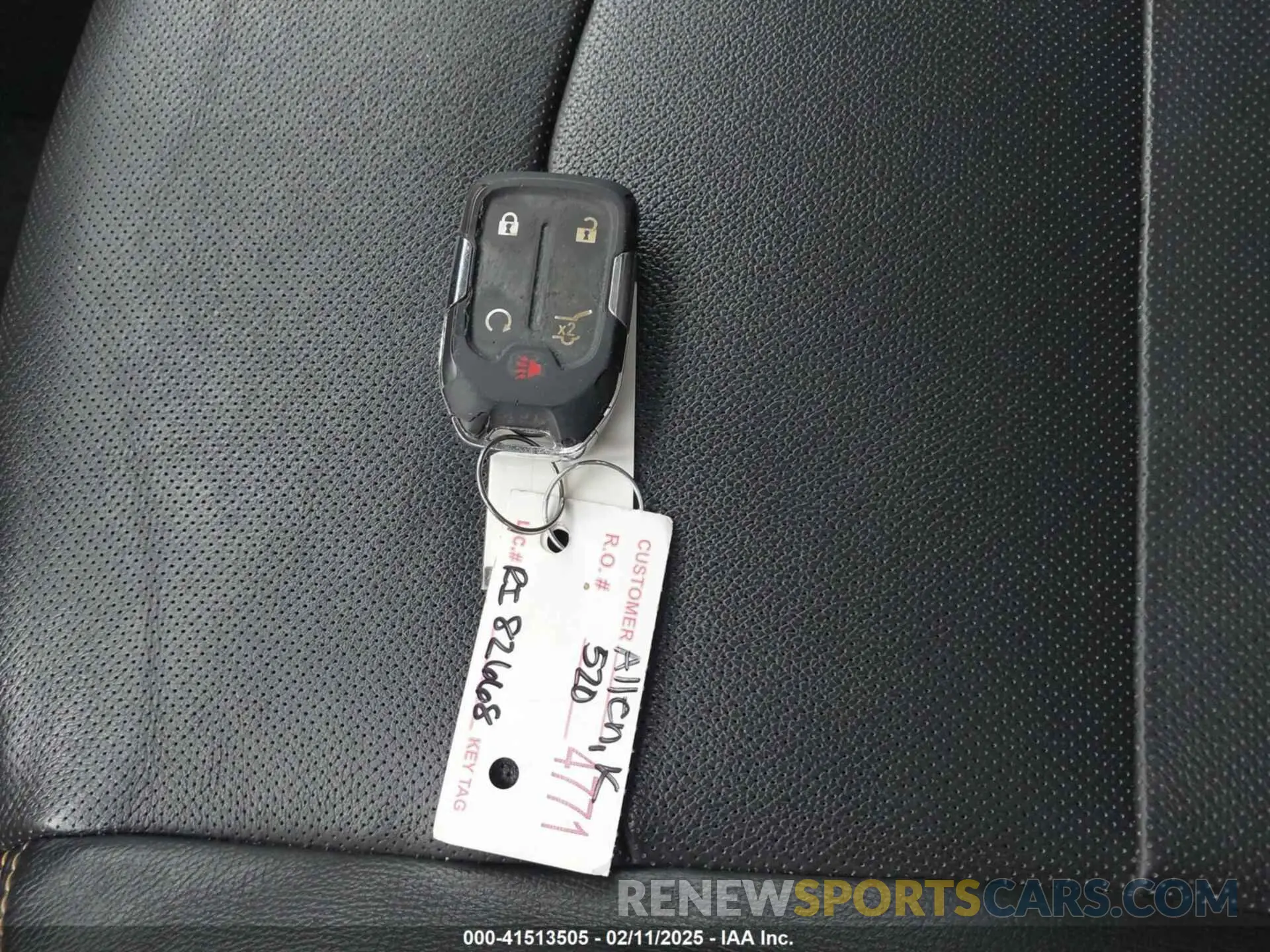 11 Photograph of a damaged car 3GKALVEXXLL217520 GMC TERRAIN 2020