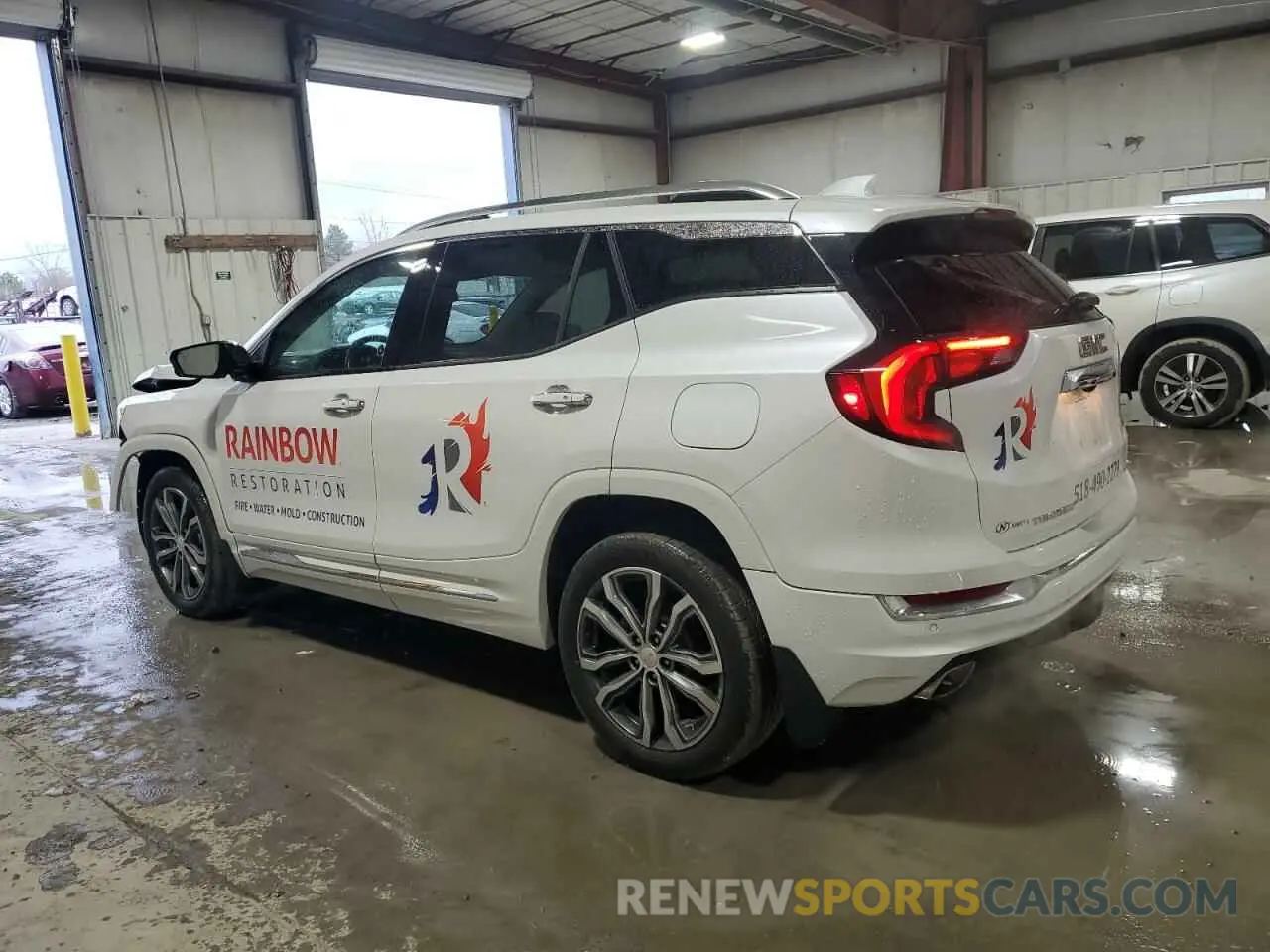 2 Photograph of a damaged car 3GKALXEX0LL291881 GMC TERRAIN 2020