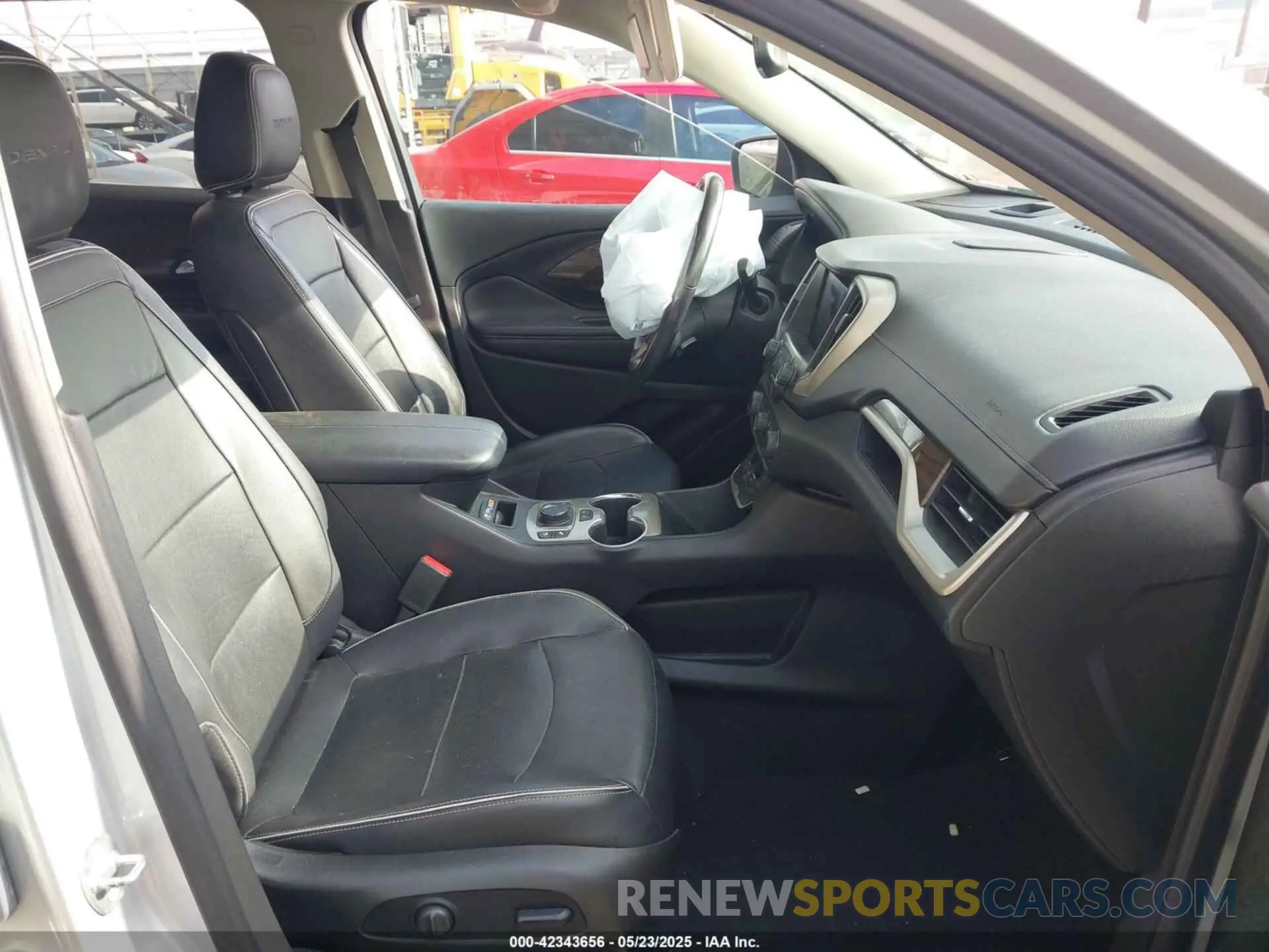 5 Photograph of a damaged car 3GKALXEX0LL294117 GMC TERRAIN 2020