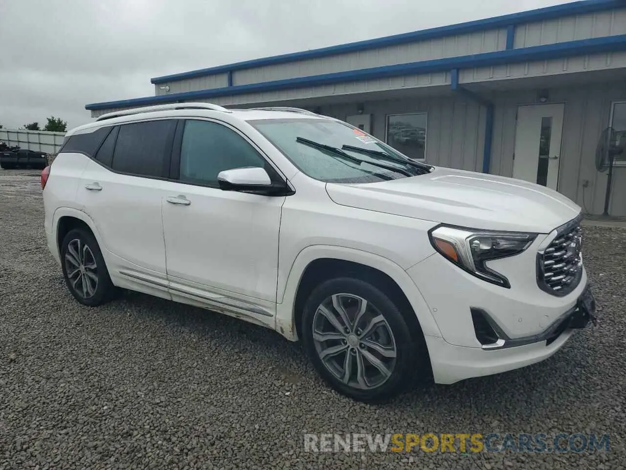 4 Photograph of a damaged car 3GKALXEX1LL187318 GMC TERRAIN 2020