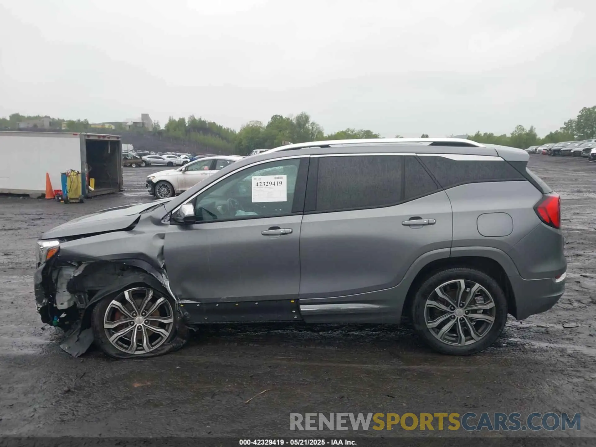 14 Photograph of a damaged car 3GKALXEX3LL183920 GMC TERRAIN 2020