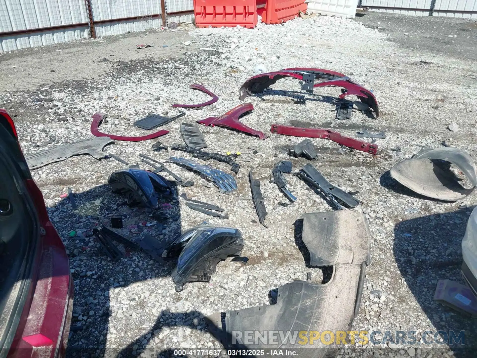 12 Photograph of a damaged car 3GKALXEX4LL164180 GMC TERRAIN 2020