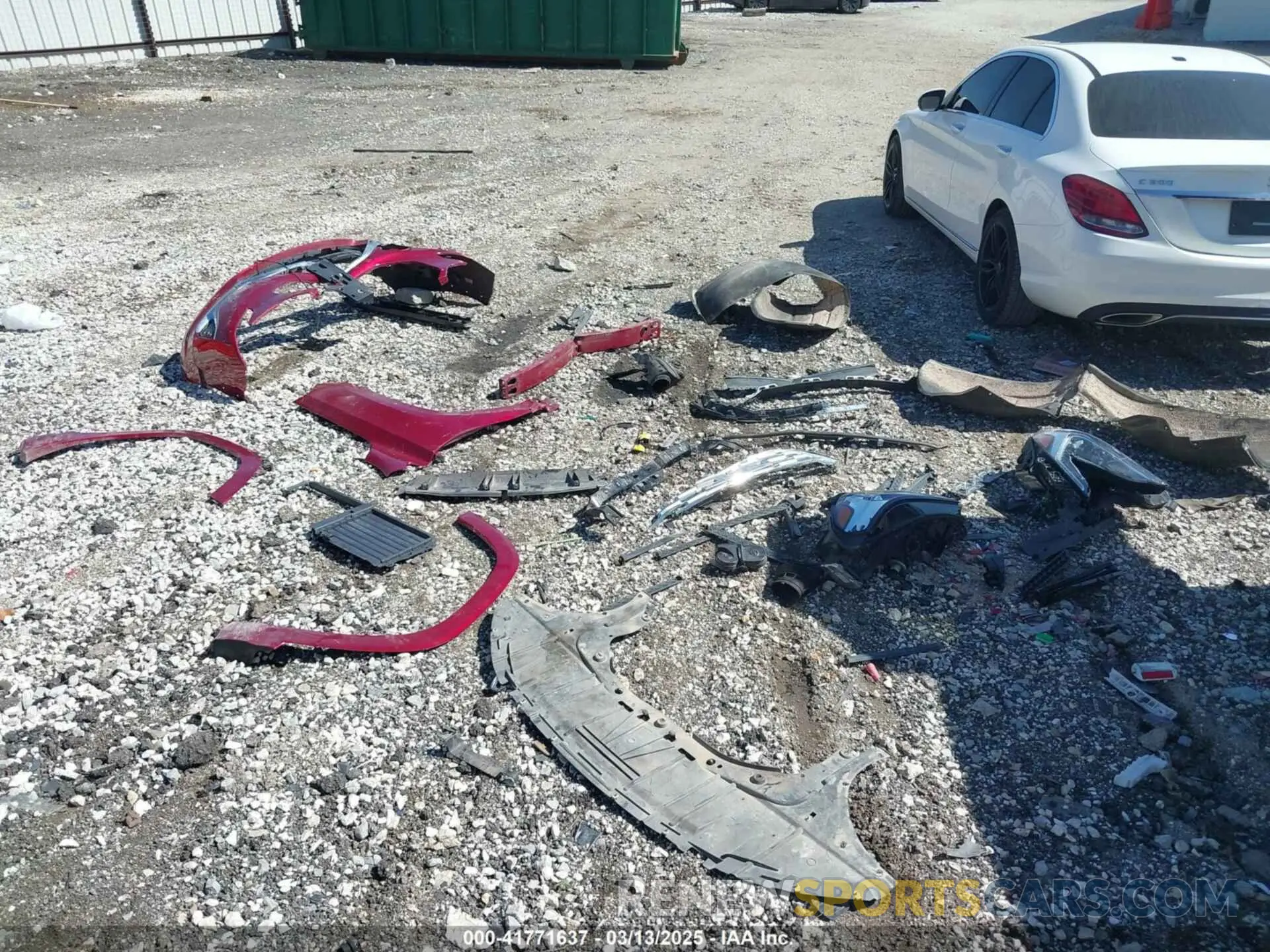 18 Photograph of a damaged car 3GKALXEX4LL164180 GMC TERRAIN 2020