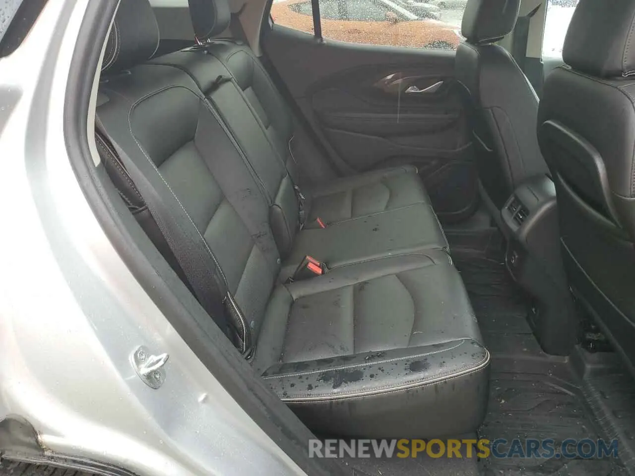 11 Photograph of a damaged car 3GKALXEX4LL221722 GMC TERRAIN 2020