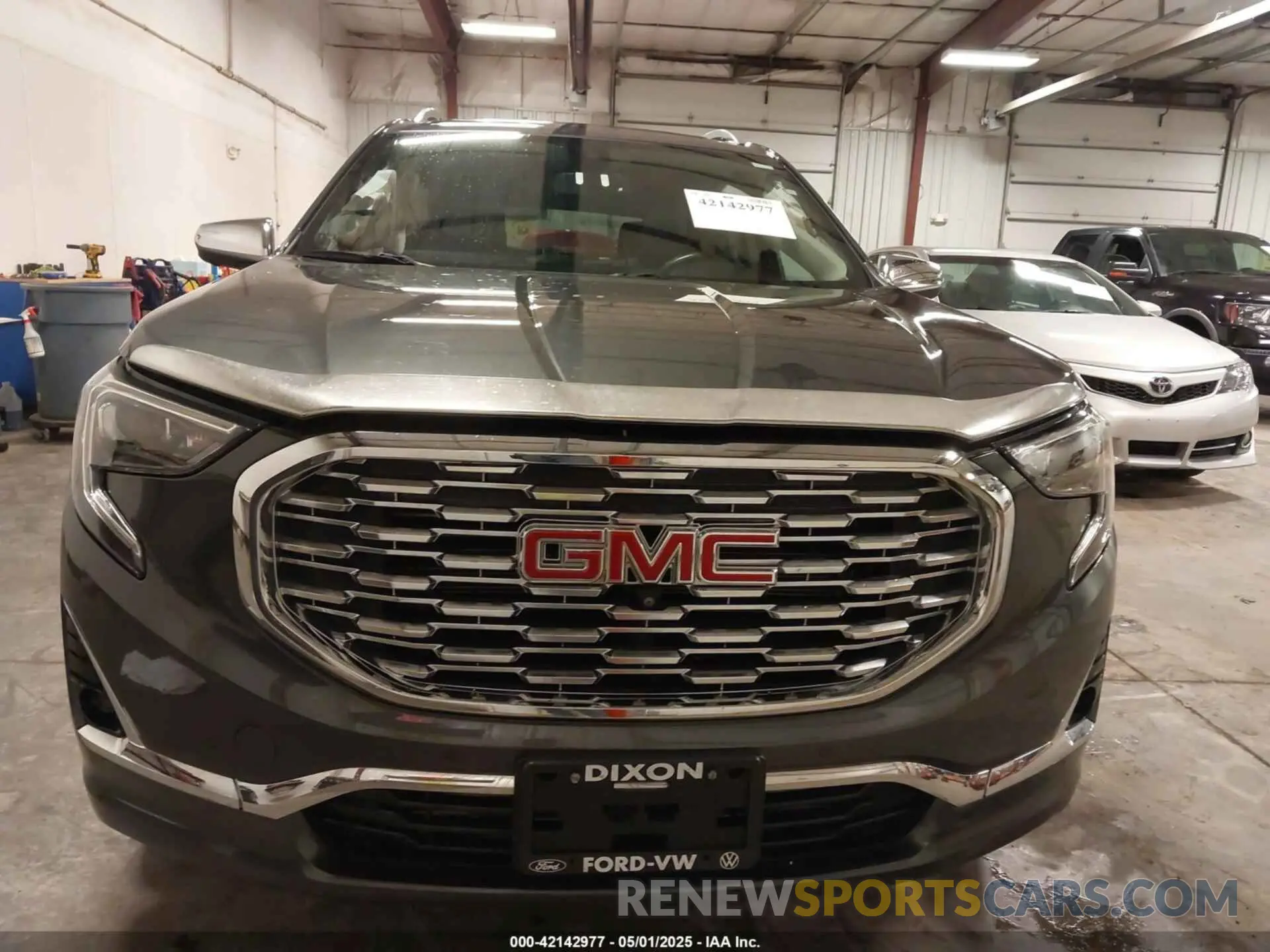 12 Photograph of a damaged car 3GKALXEX6LL182552 GMC TERRAIN 2020