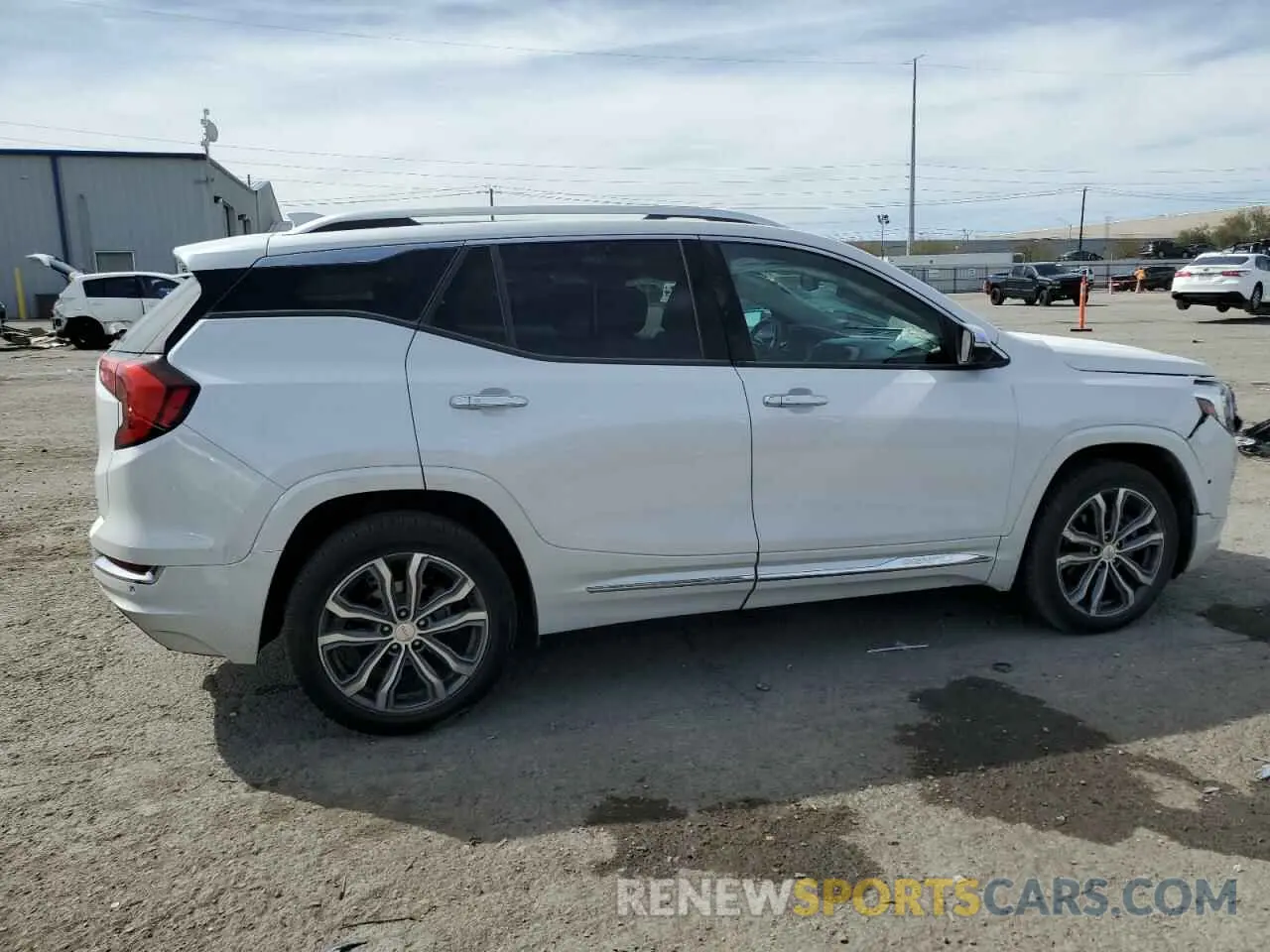 3 Photograph of a damaged car 3GKALXEX7LL151066 GMC TERRAIN 2020