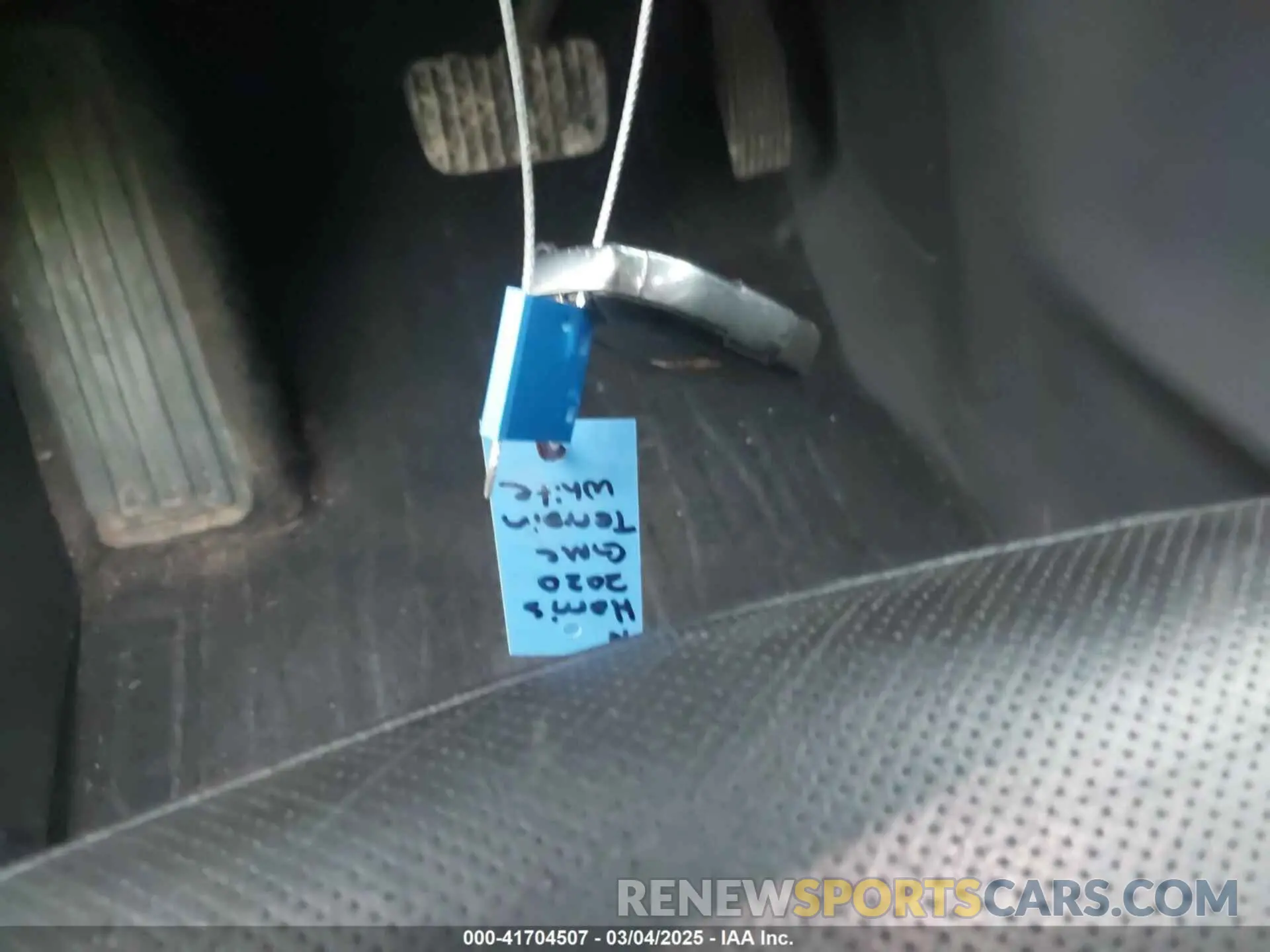 11 Photograph of a damaged car 3GKALXEX9LL288252 GMC TERRAIN 2020