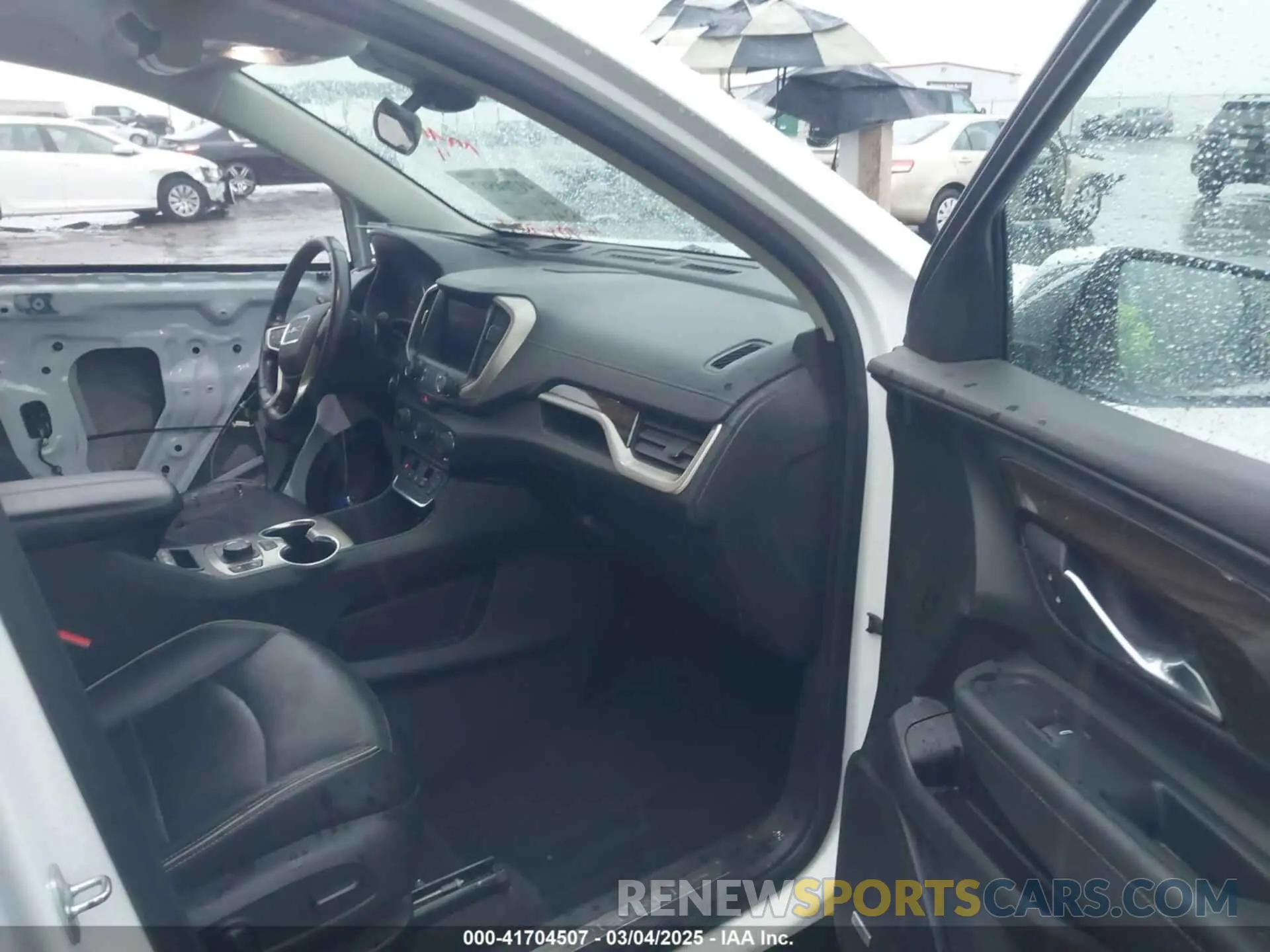 5 Photograph of a damaged car 3GKALXEX9LL288252 GMC TERRAIN 2020