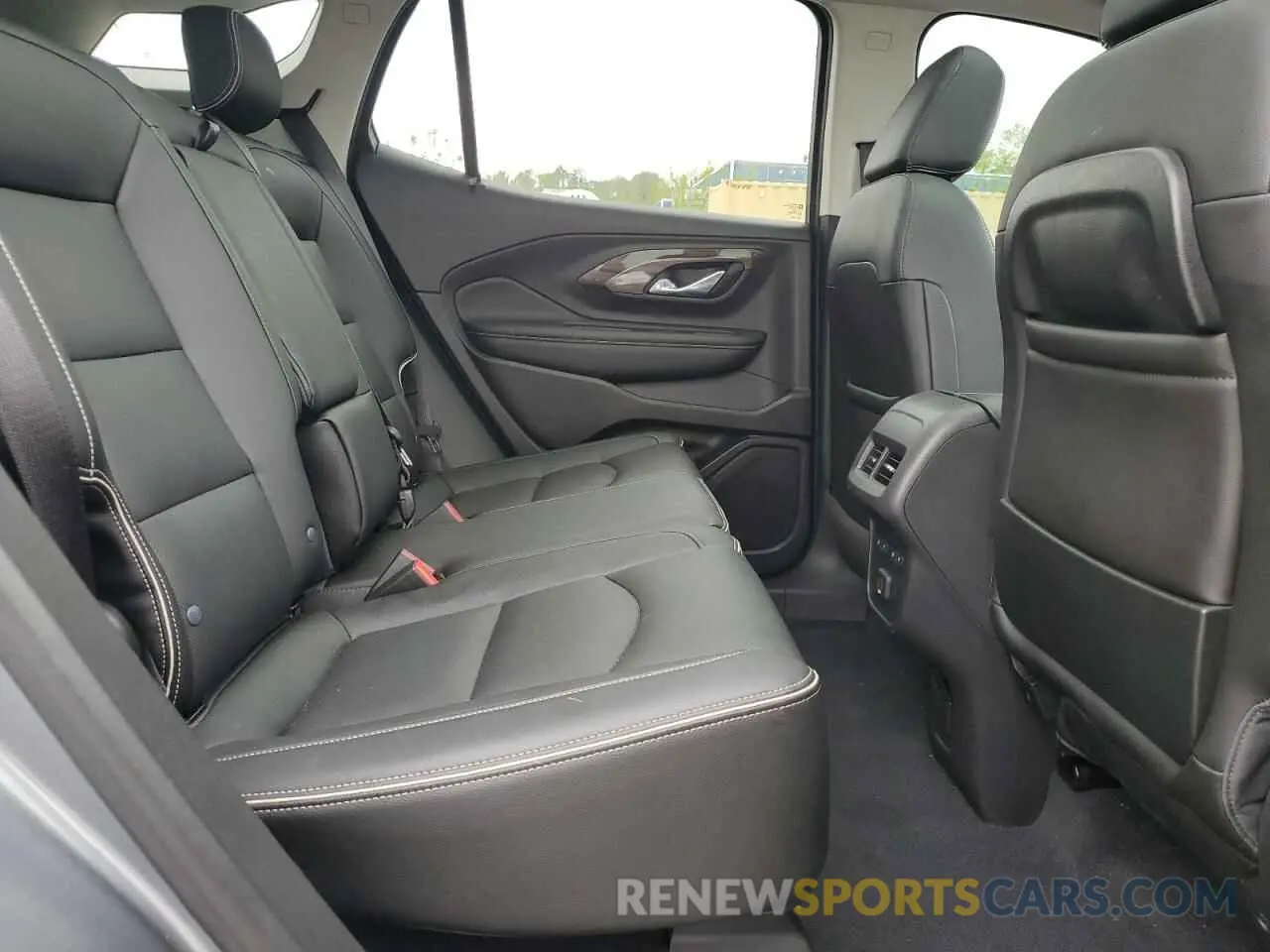 11 Photograph of a damaged car 3GKALXEX9LL340236 GMC TERRAIN 2020