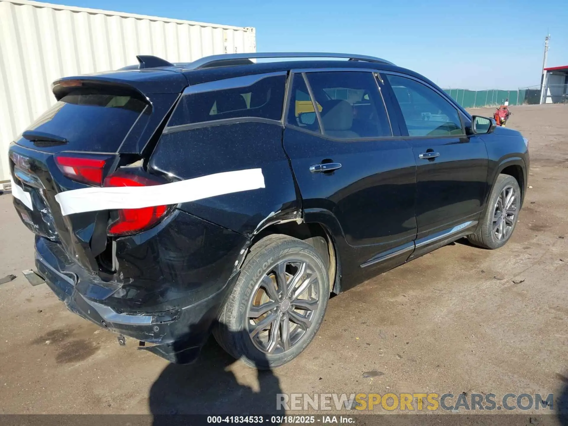 4 Photograph of a damaged car 3GKALXEXXLL227315 GMC TERRAIN 2020
