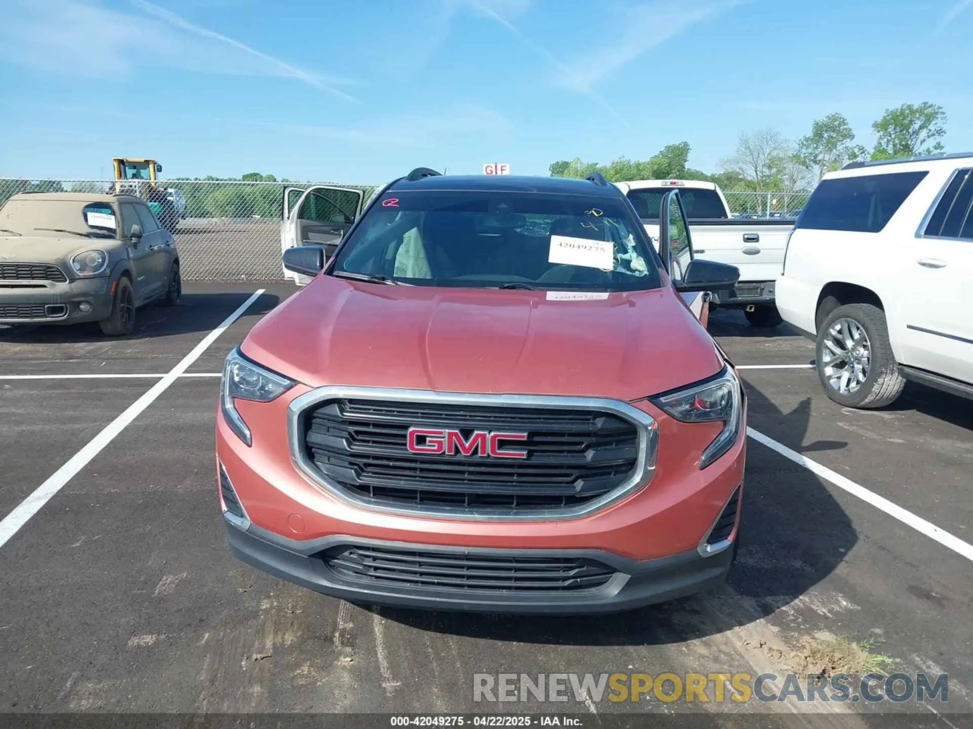 12 Photograph of a damaged car 3GKALMEV0ML307124 GMC TERRAIN 2021