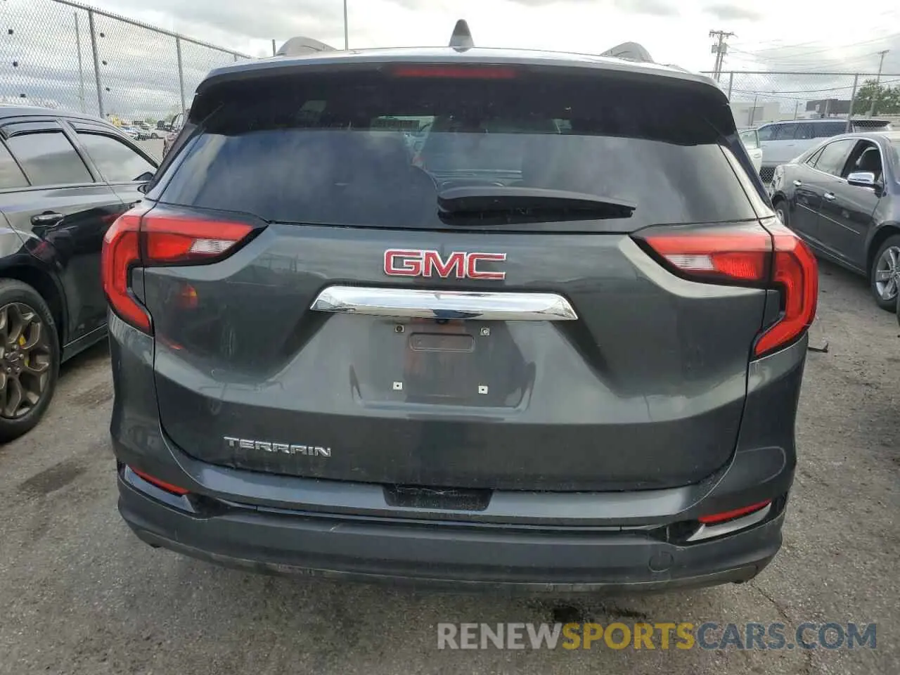 6 Photograph of a damaged car 3GKALMEV0ML323503 GMC TERRAIN 2021
