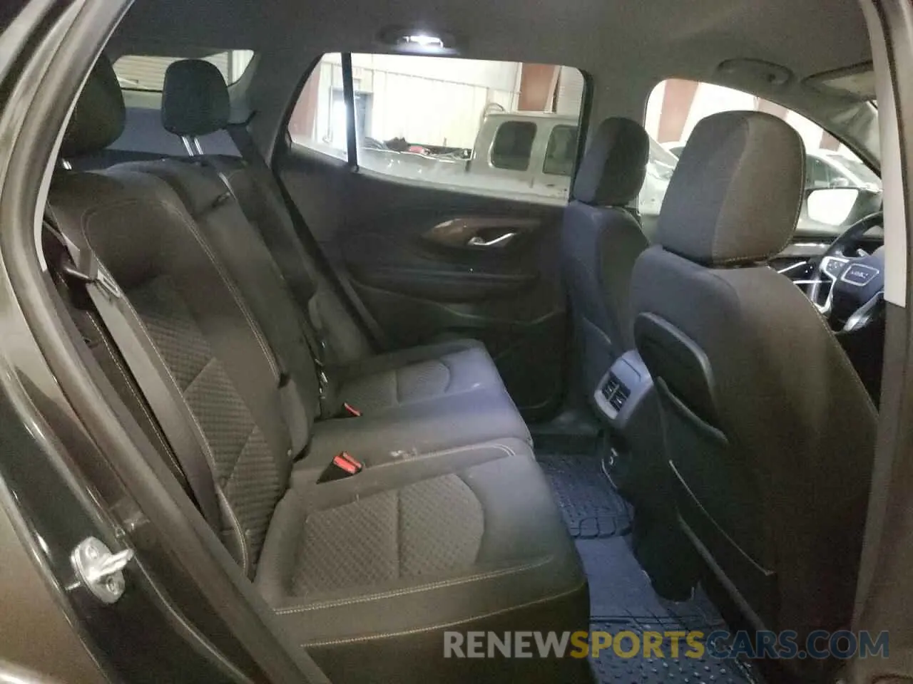 11 Photograph of a damaged car 3GKALMEV0ML360812 GMC TERRAIN 2021