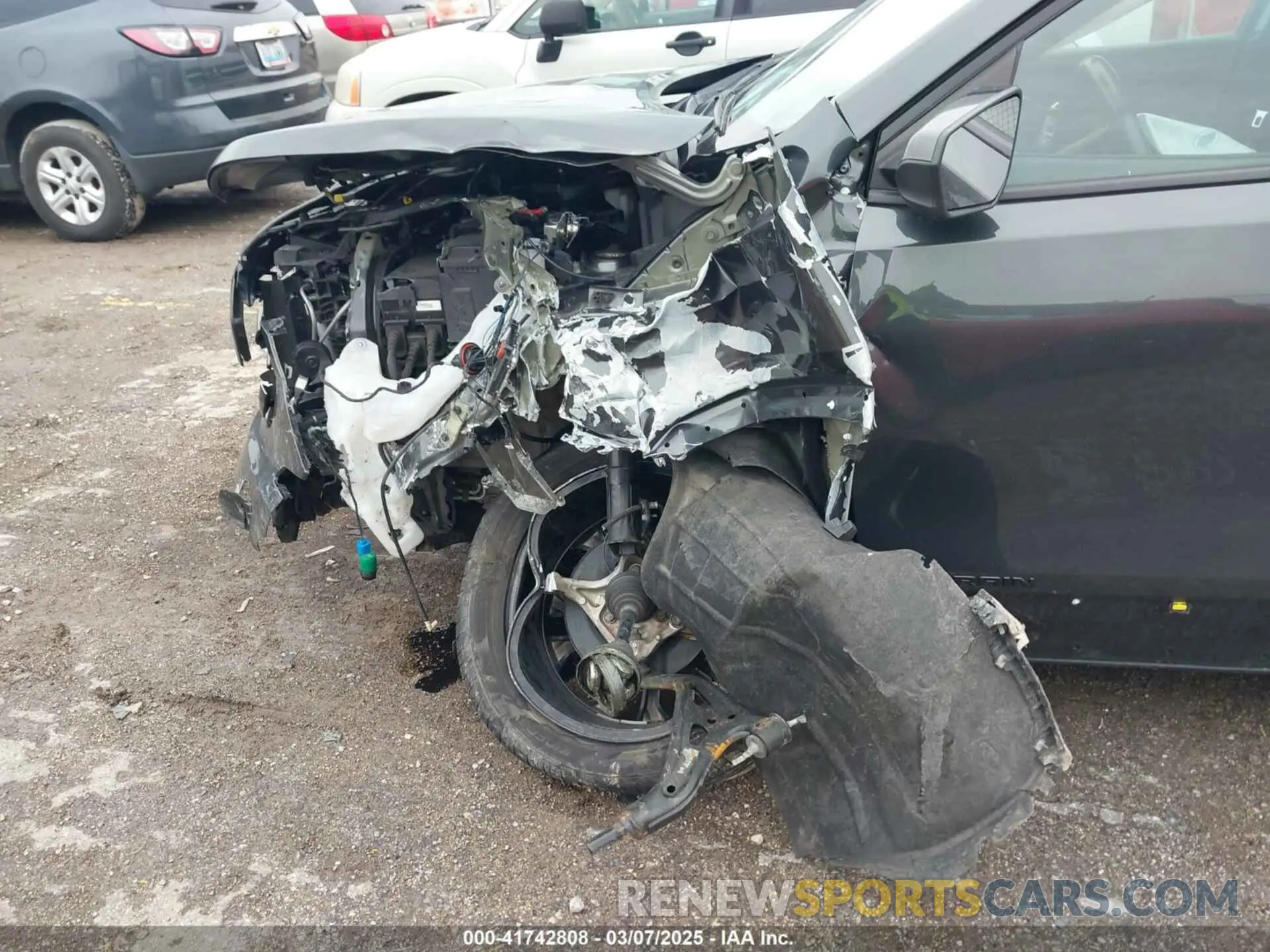 17 Photograph of a damaged car 3GKALMEV0ML373933 GMC TERRAIN 2021