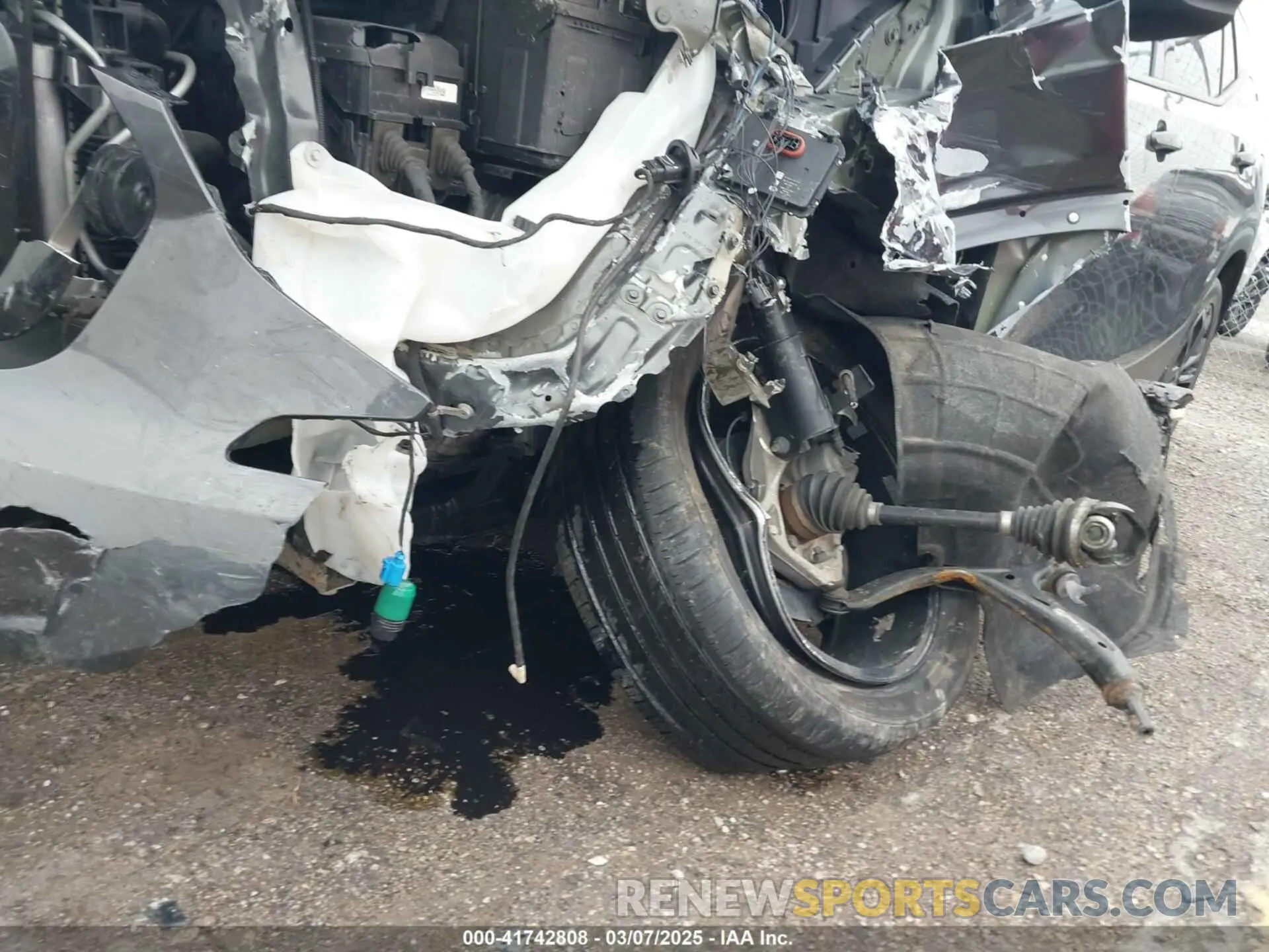 18 Photograph of a damaged car 3GKALMEV0ML373933 GMC TERRAIN 2021