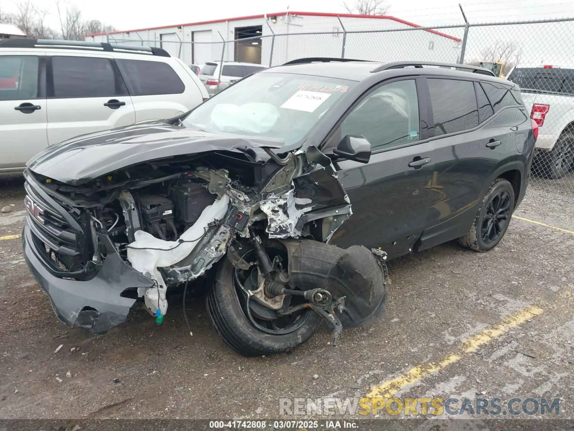 2 Photograph of a damaged car 3GKALMEV0ML373933 GMC TERRAIN 2021