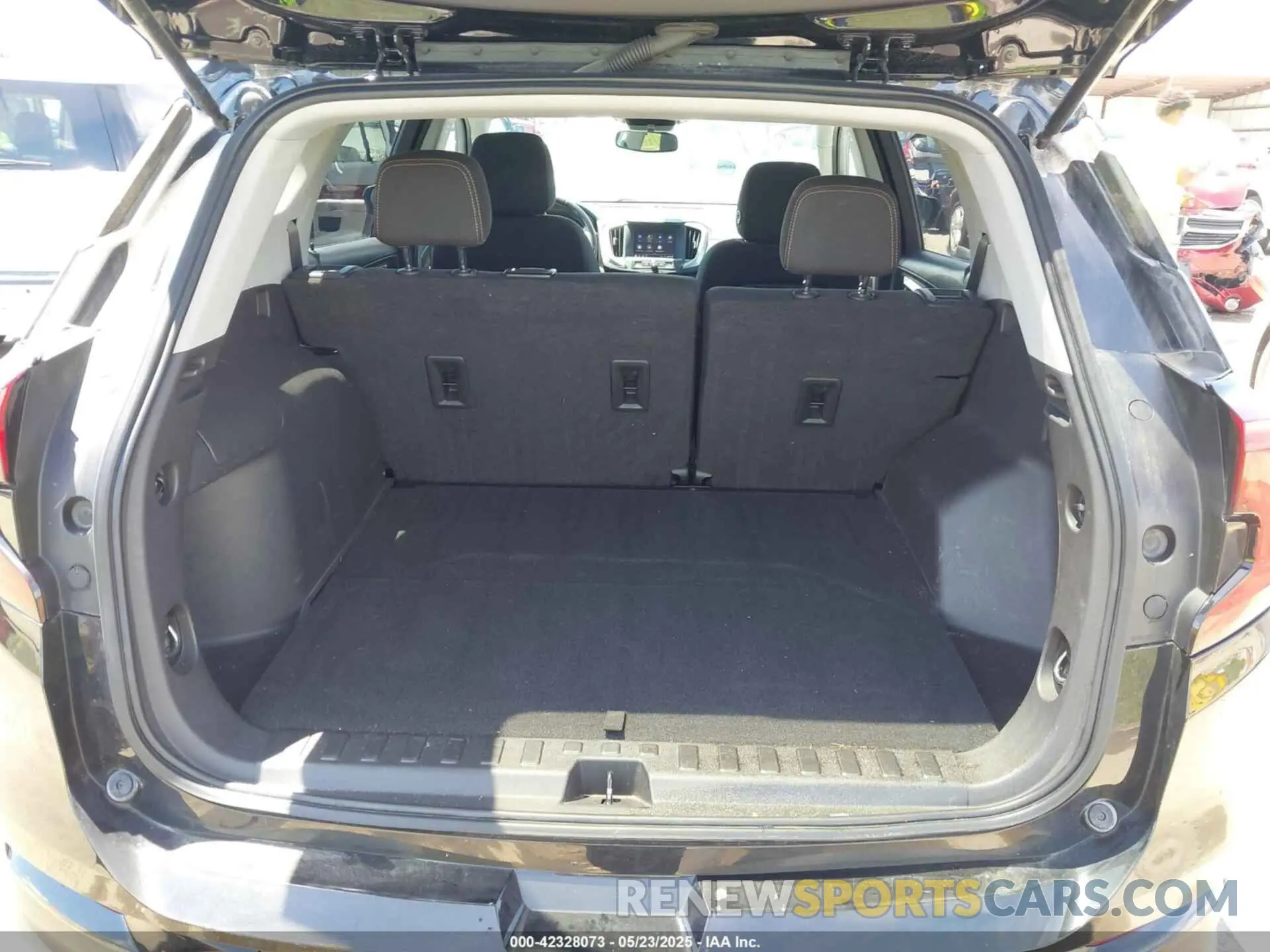 17 Photograph of a damaged car 3GKALMEV2ML339430 GMC TERRAIN 2021