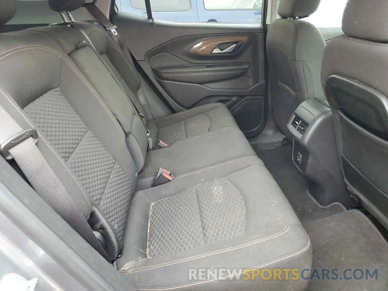 11 Photograph of a damaged car 3GKALMEV4ML301911 GMC TERRAIN 2021