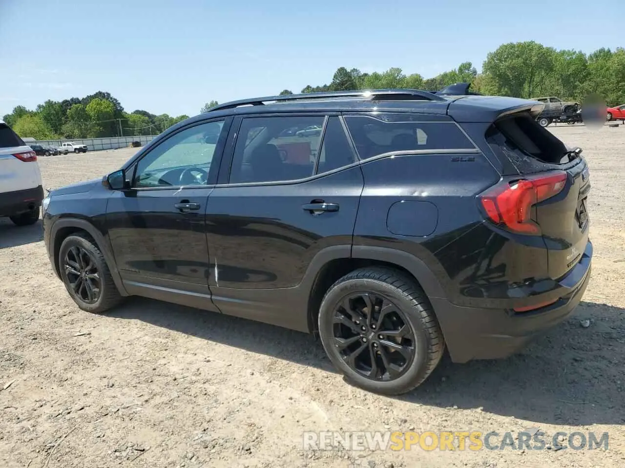 2 Photograph of a damaged car 3GKALMEV4ML396941 GMC TERRAIN 2021