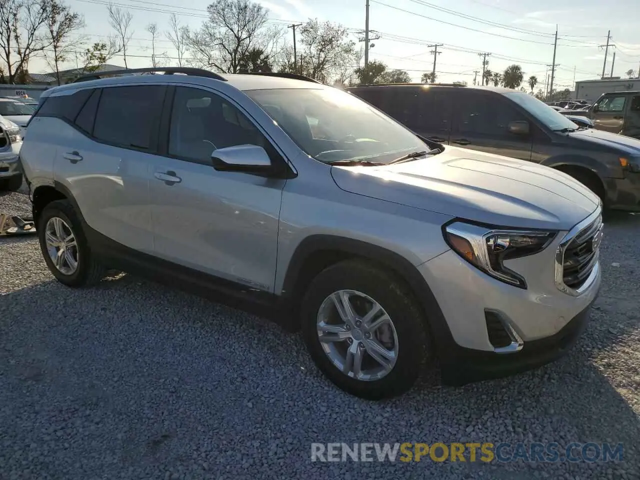 4 Photograph of a damaged car 3GKALMEV5ML353483 GMC TERRAIN 2021