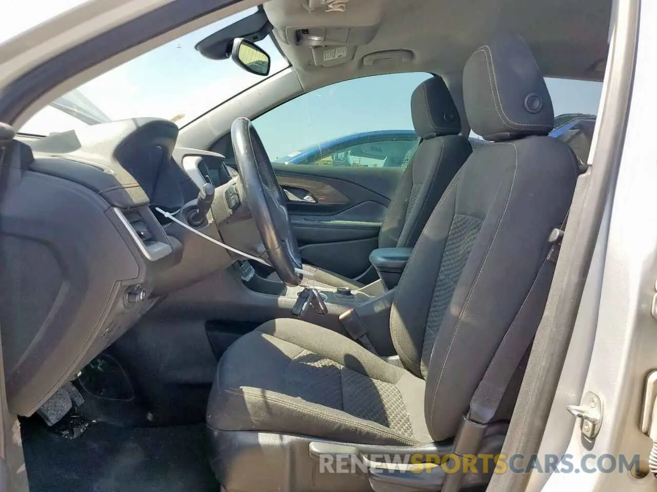 7 Photograph of a damaged car 3GKALMEV6ML399355 GMC TERRAIN 2021