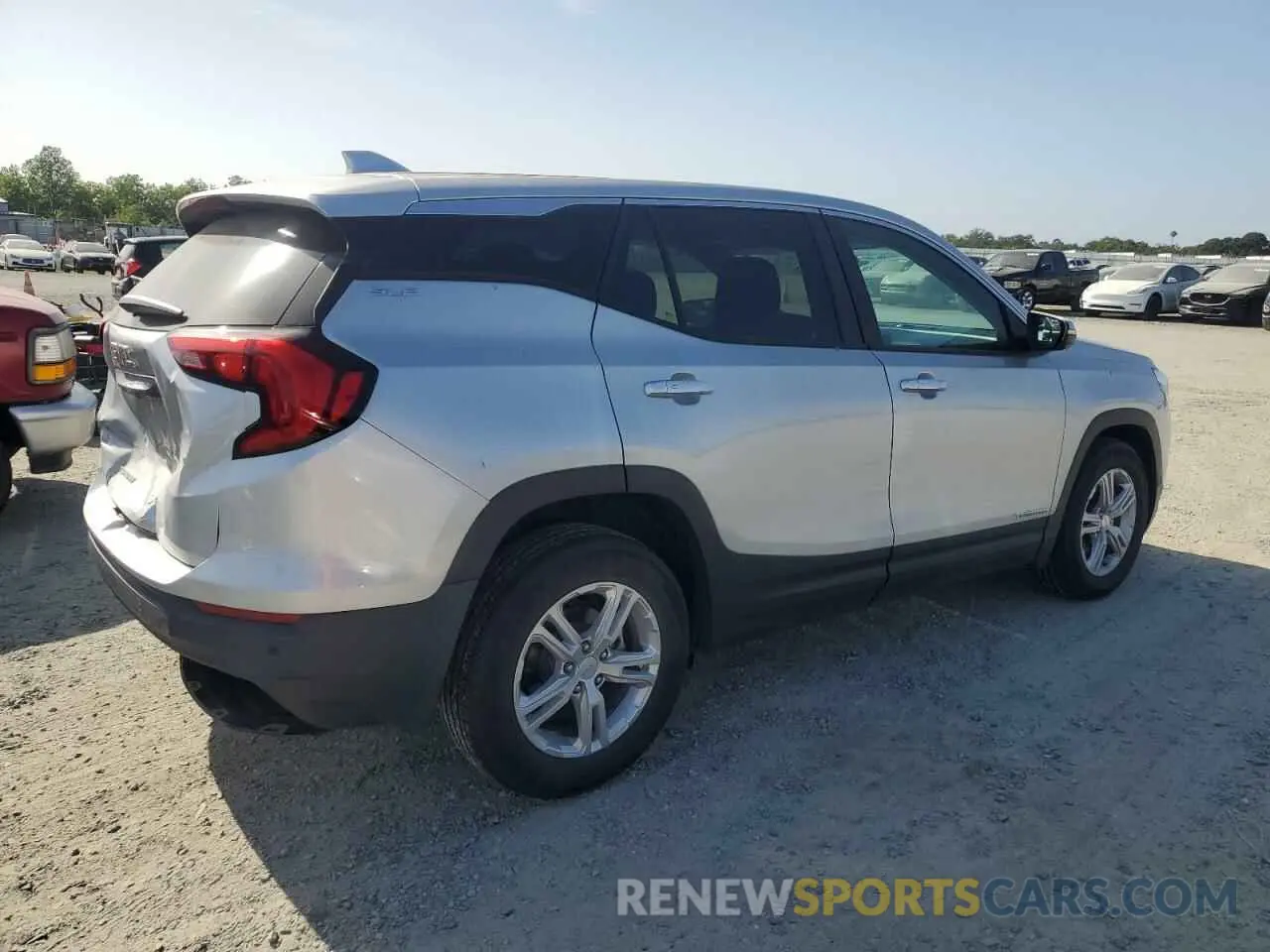 3 Photograph of a damaged car 3GKALMEV6ML402836 GMC TERRAIN 2021