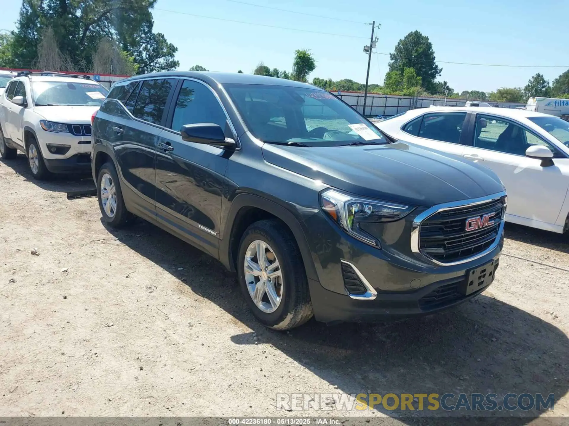 1 Photograph of a damaged car 3GKALMEV7ML320002 GMC TERRAIN 2021