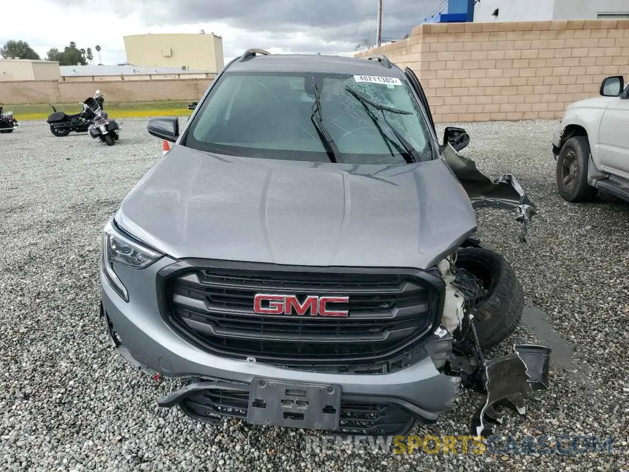 5 Photograph of a damaged car 3GKALMEV7ML362606 GMC TERRAIN 2021