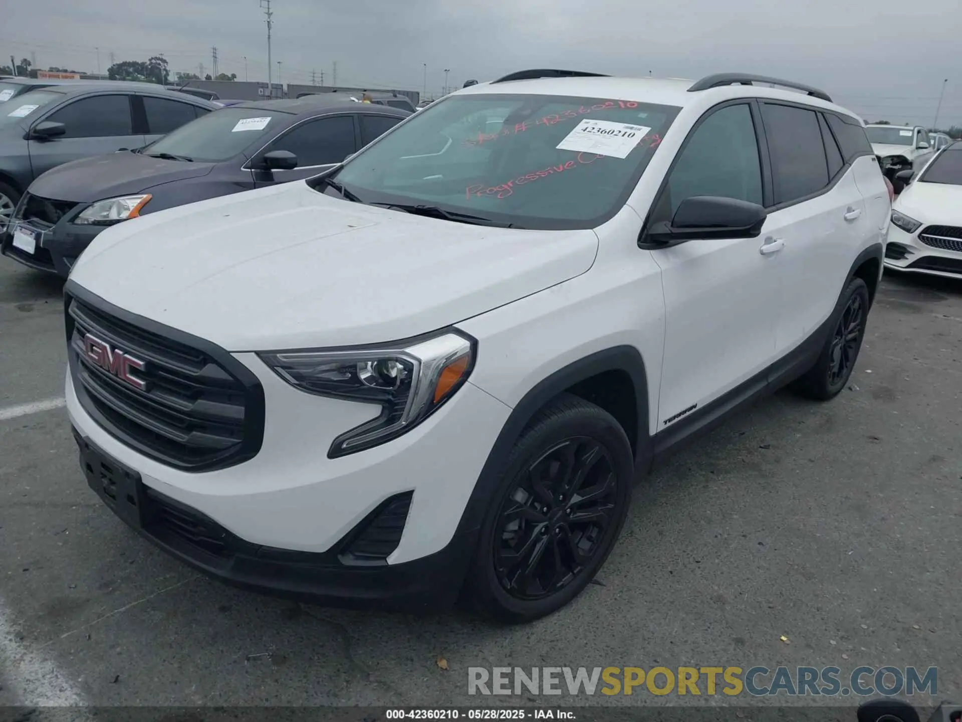 2 Photograph of a damaged car 3GKALMEV7ML386100 GMC TERRAIN 2021