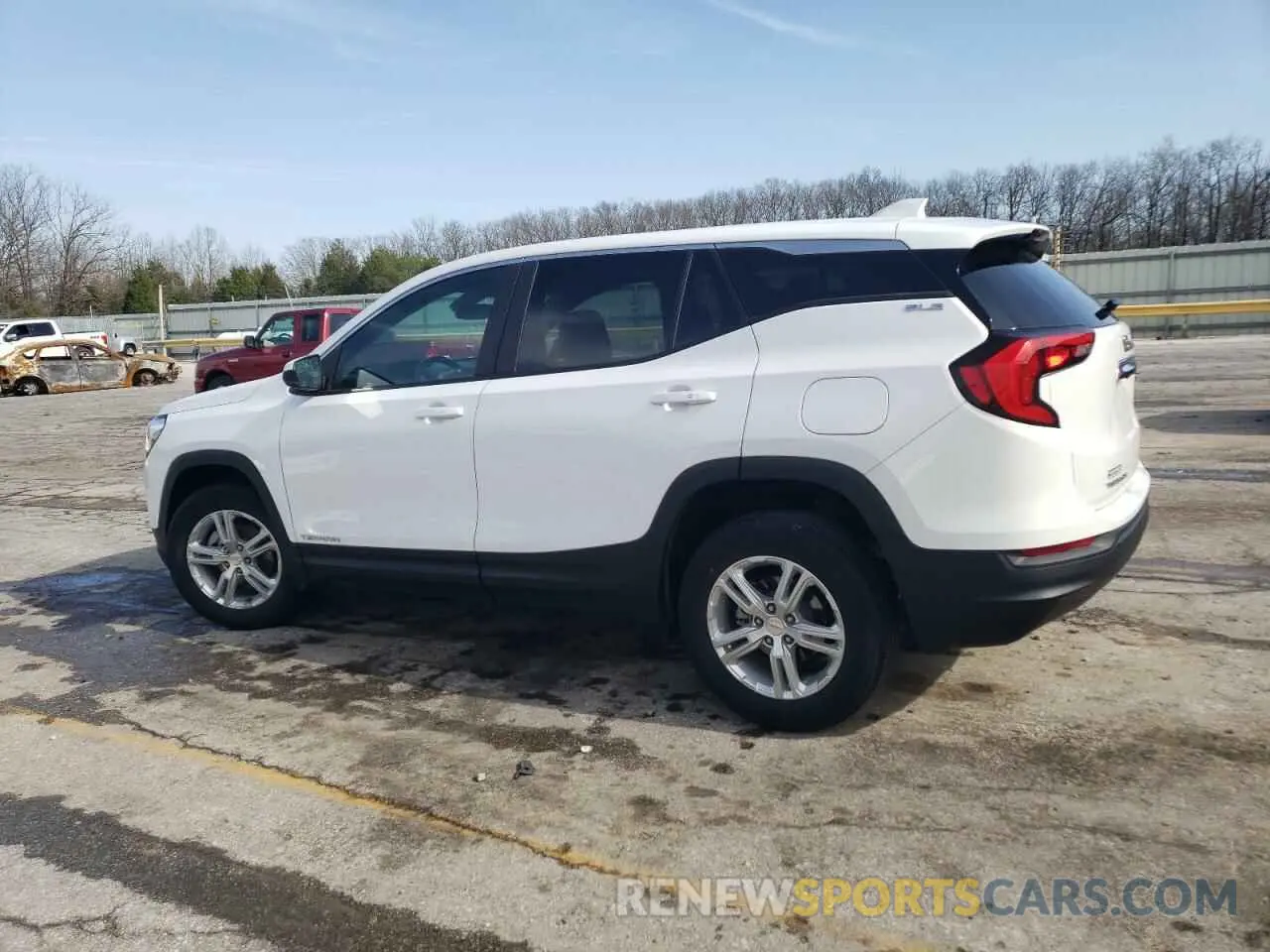 2 Photograph of a damaged car 3GKALMEV7ML401016 GMC TERRAIN 2021